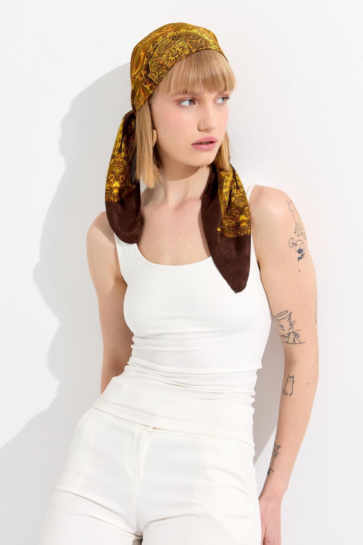 121Özel Tasarım İpek Eşarp 15