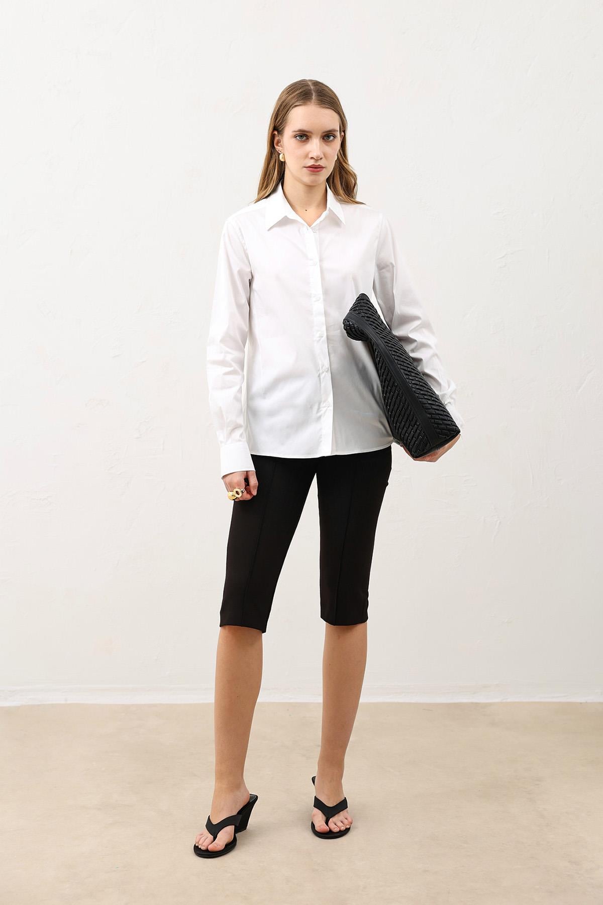 Antioch Beyaz Basic Slim Fit Kadın Gömlek