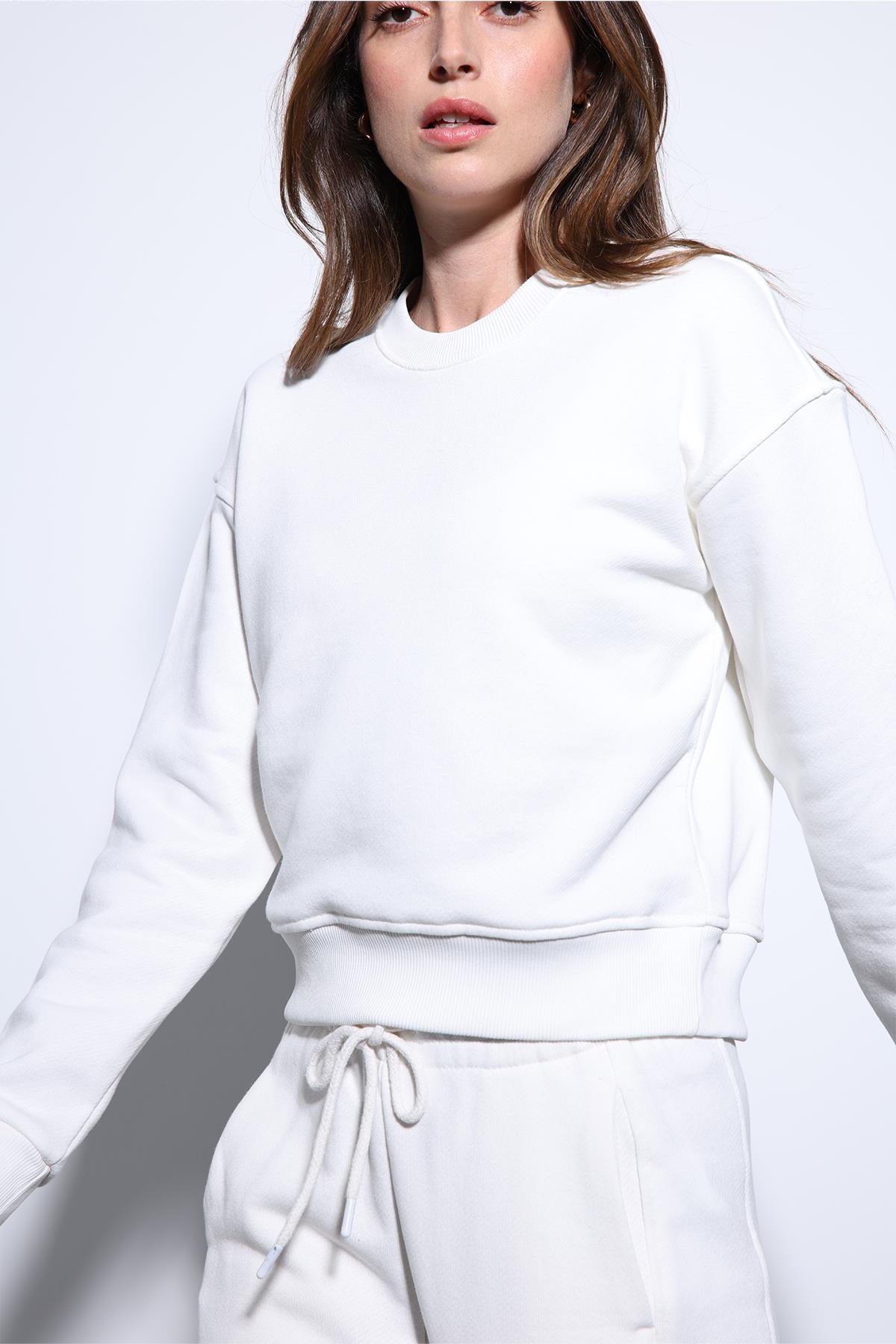 Antioch Ekru Basic Kadın Sweatshirt