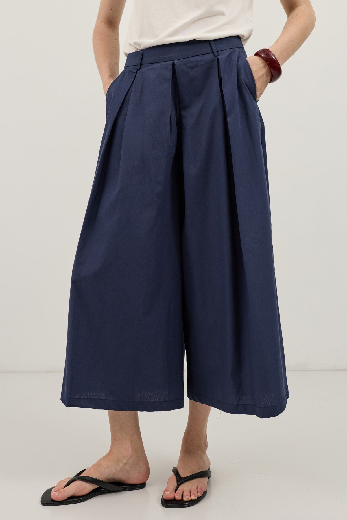 Antioch Lacivert Pileli Culotte Pantolon