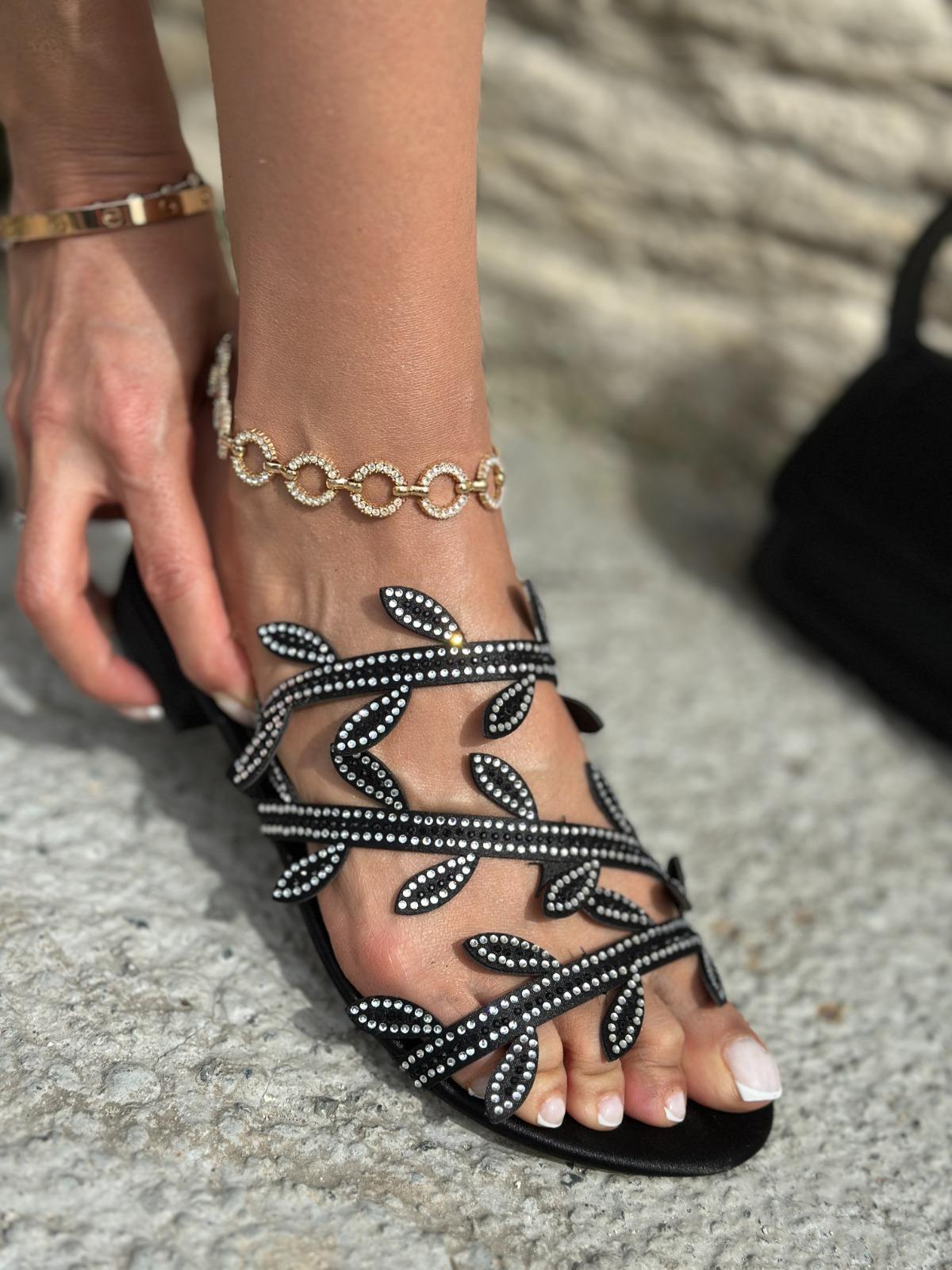 Alya Kristal Taşlı Terlik Siyah - WOMAN SHOES