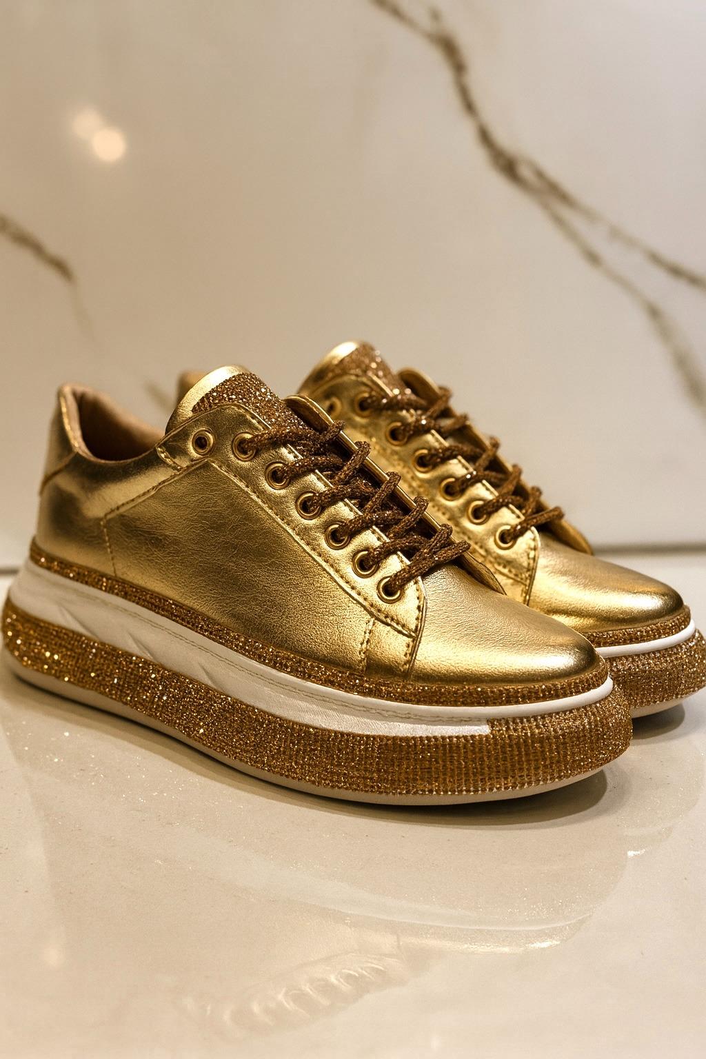 Avani Kristal Taşlı Spor Ayakkabı Gold - WOMAN SHOES