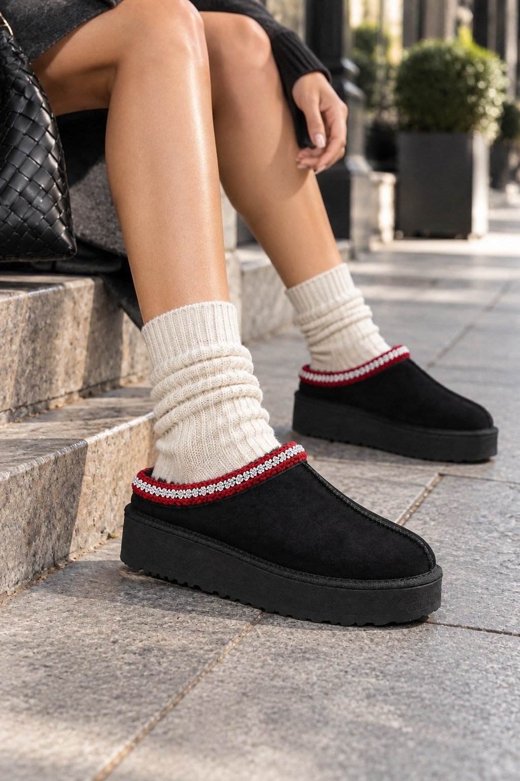 Ayaza Slippers Black - Kışlık Terlik