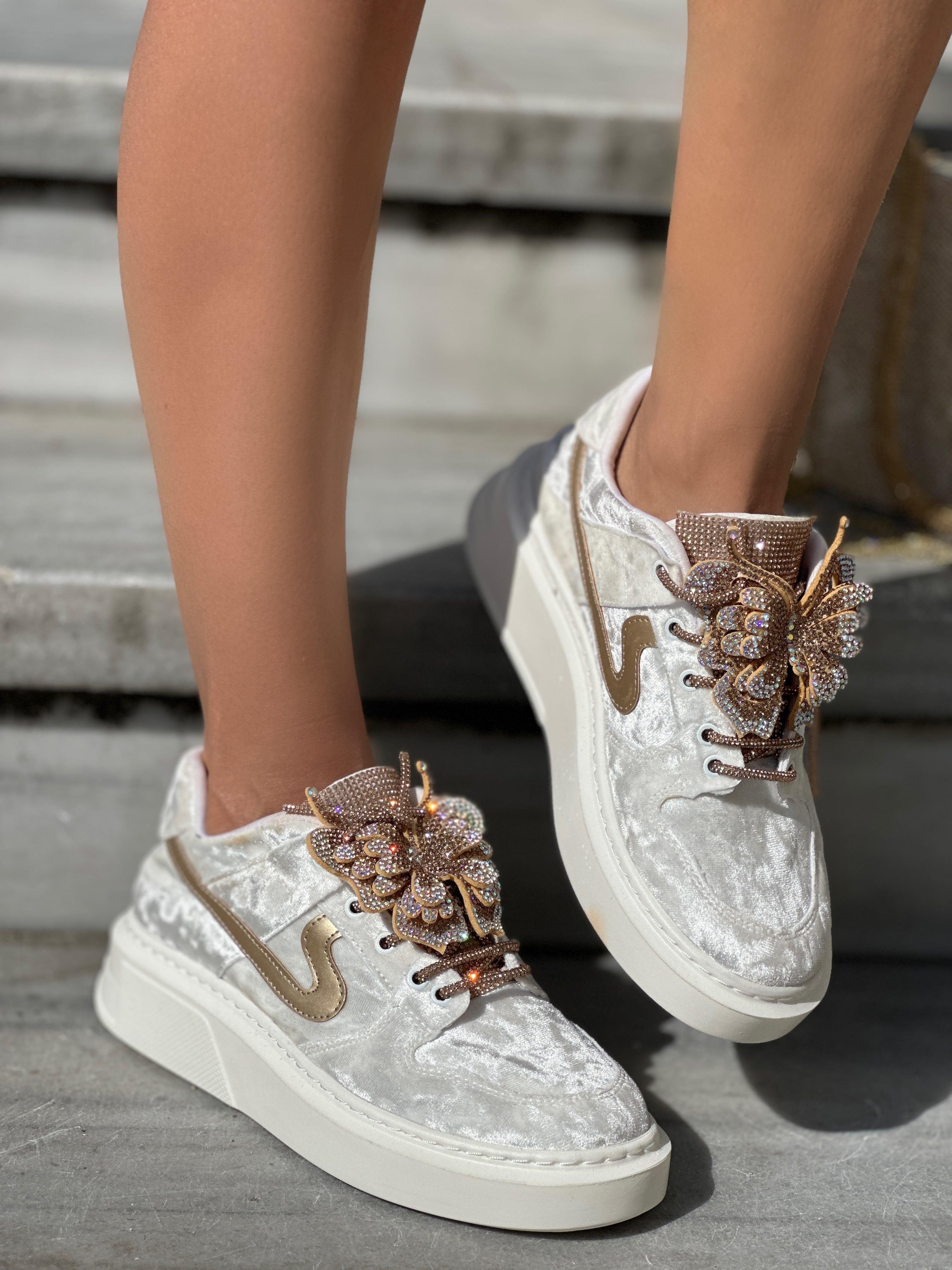 Butt Kelebek Özel Tasarım Spor Ayakkabı Beyaz - WOMAN SHOES