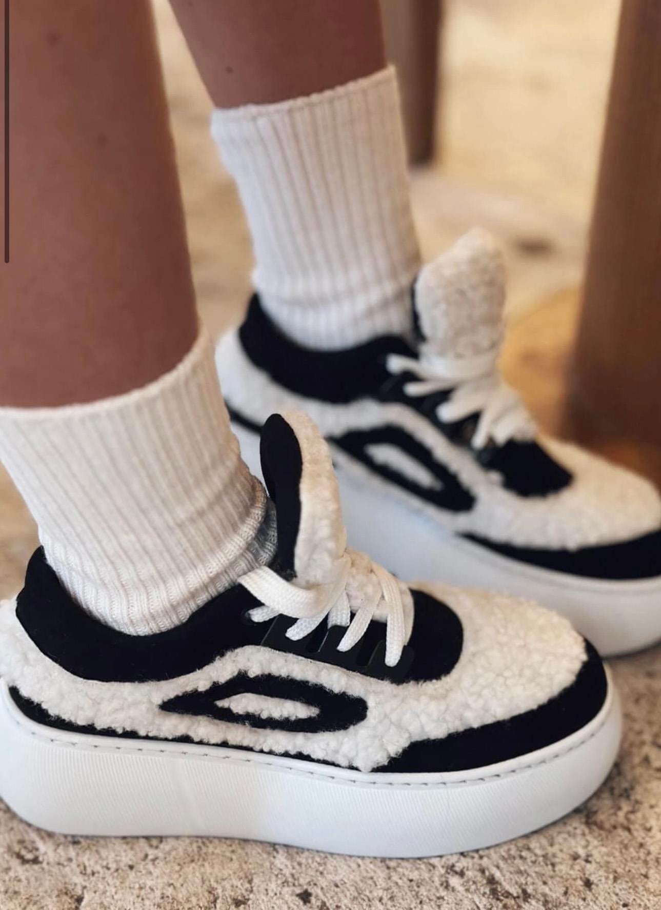 Cameli Yünlü Sneaker Siyah - KADIN AYAKKABI