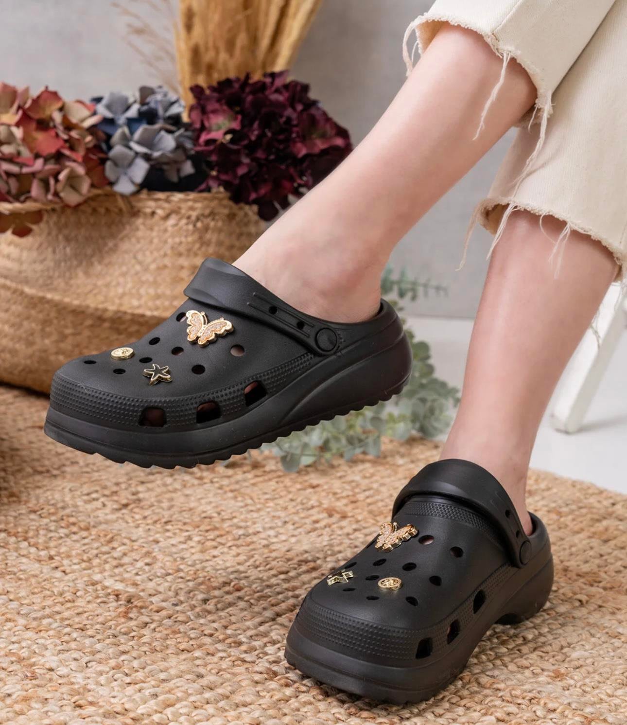 Cheri Crocs Siyah - KADIN AYAKKABI