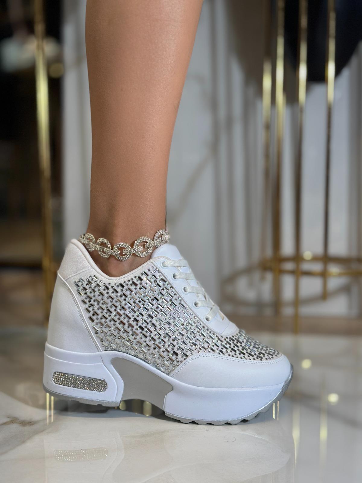 Dauge Kristal Taşlı Gizli Topuklu Spor Ayakkabı Beyaz - KADIN AYAKKABI