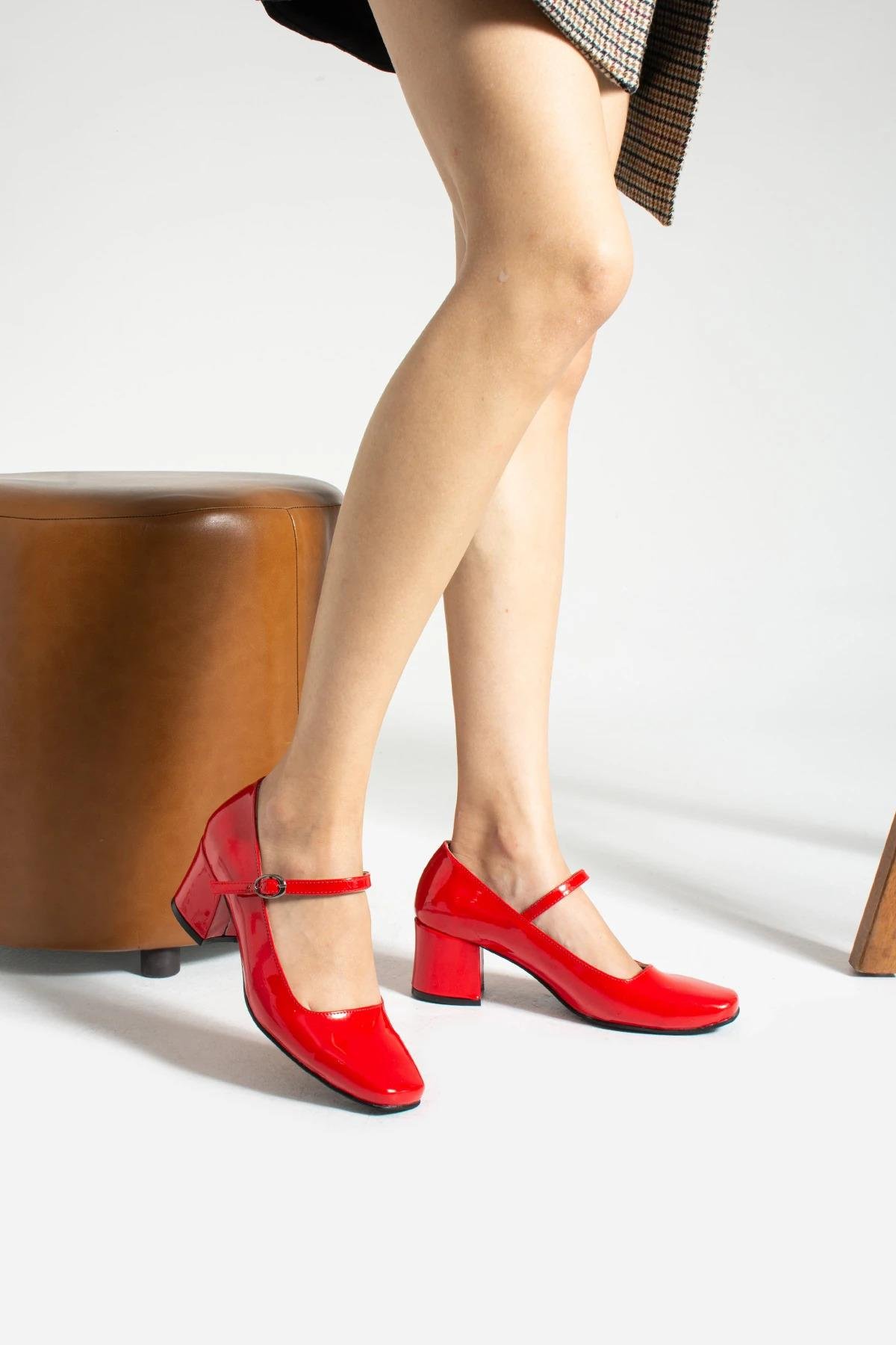 Destiny Topuklu Rugan Babet Kırmızı - KADIN AYAKKABI