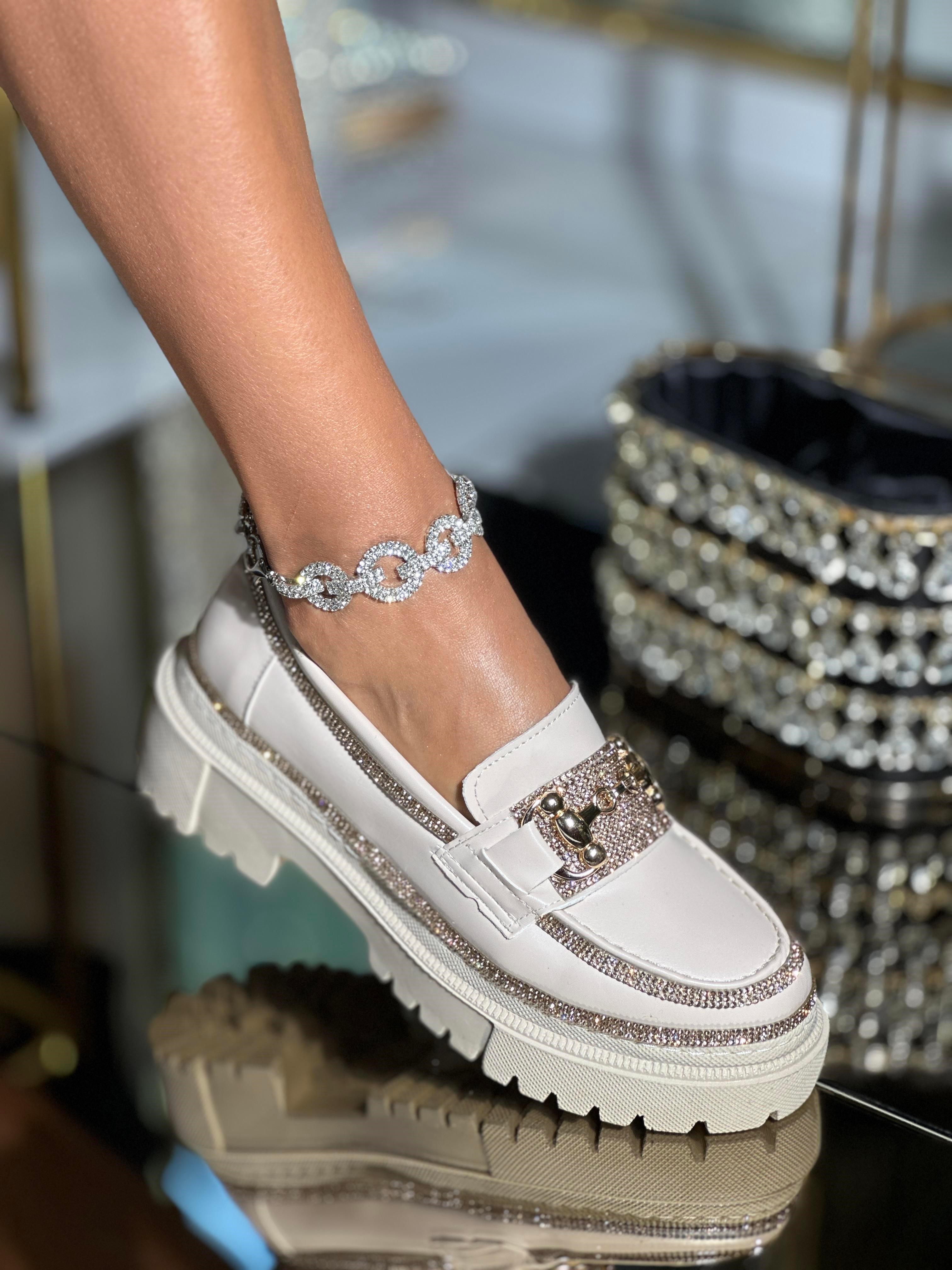 Dovvi Kristal Taşlı Rugan Loafer Ekru - Loafer