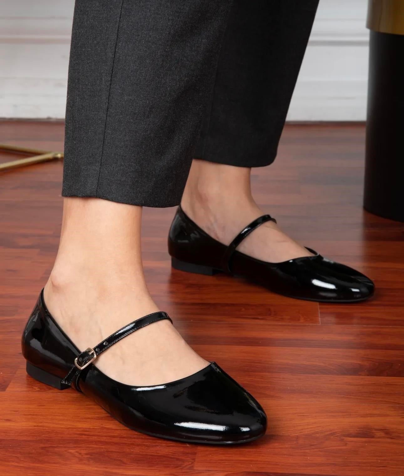Ducci Rugan Babet Siyah - Düz Babet
