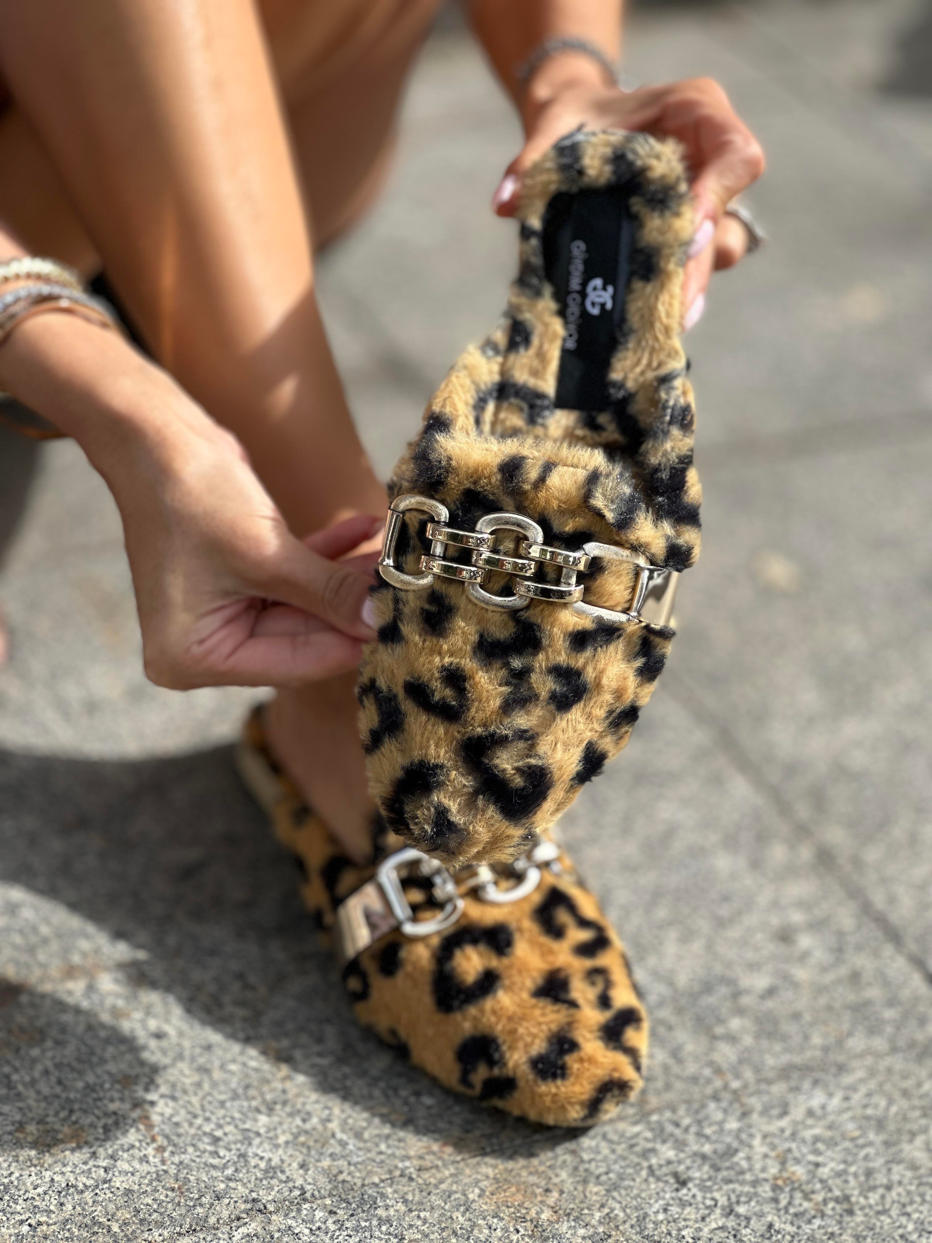 Forte Tüylü Terlik Leopar - KADIN AYAKKABI