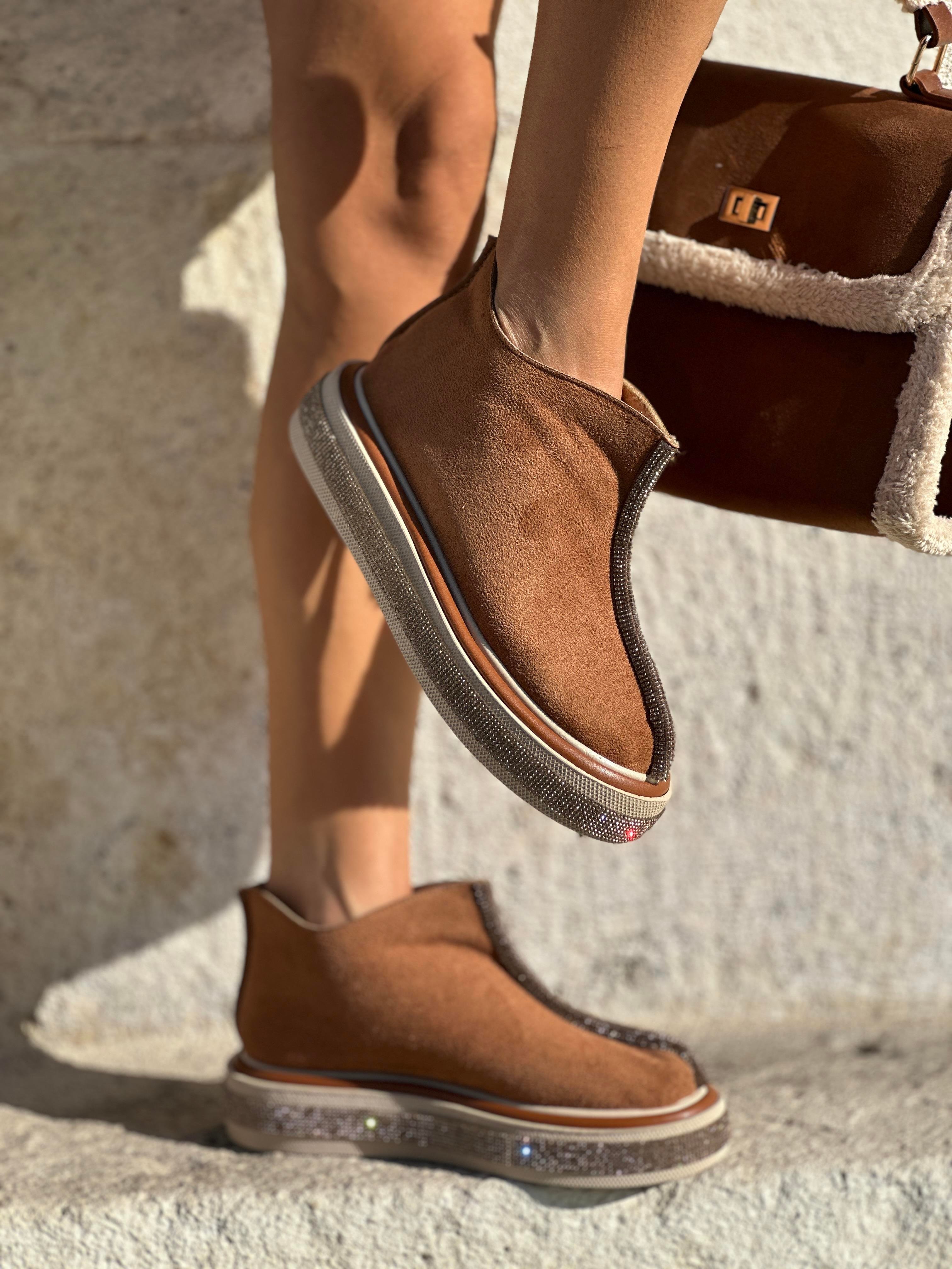 Gross Özel Tasarım Bot Kahverengi - BOT