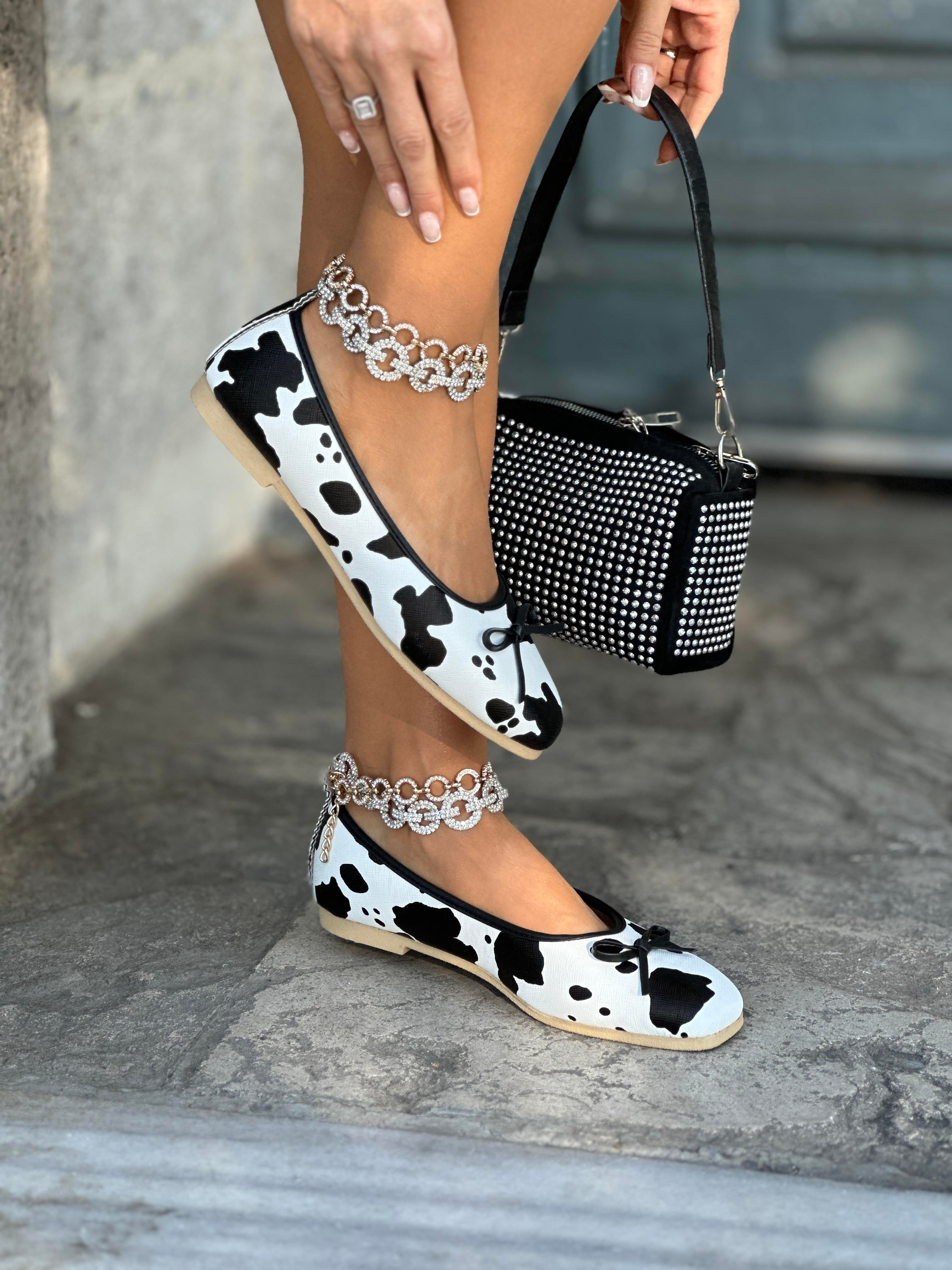 Hulia Desenli Babet Beyaz Siyah - KADIN AYAKKABI