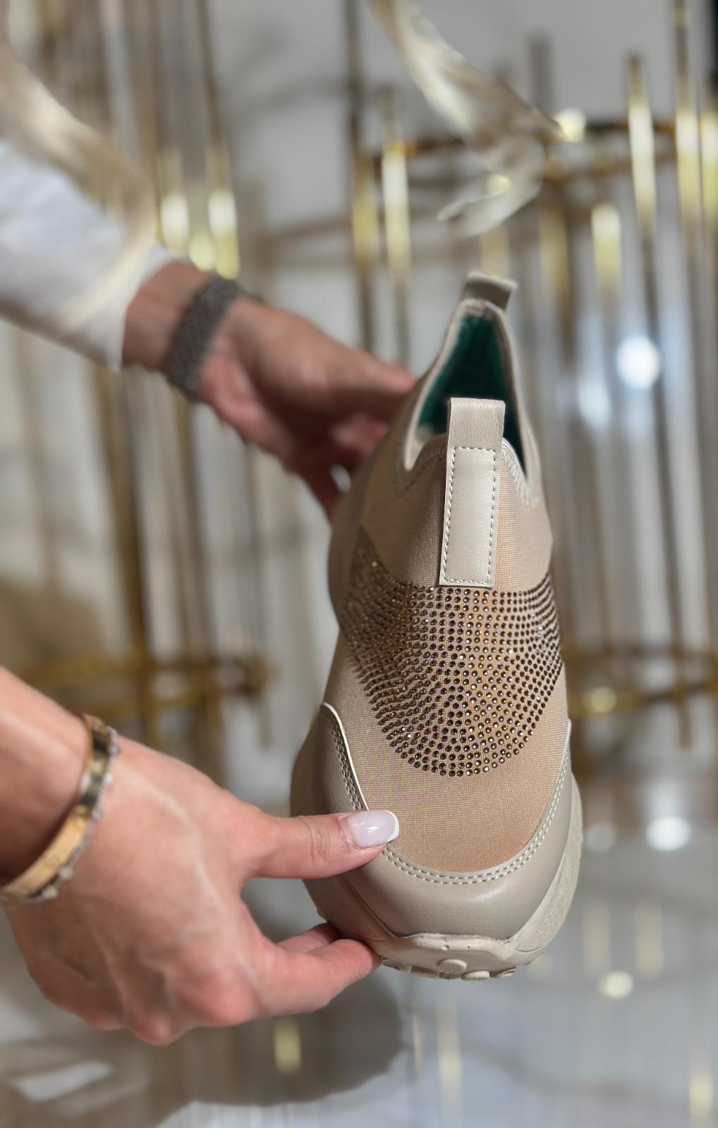 Ilare Kristal Taşlı Spor Ayakkabı Vizon - Spor Ayakkabı