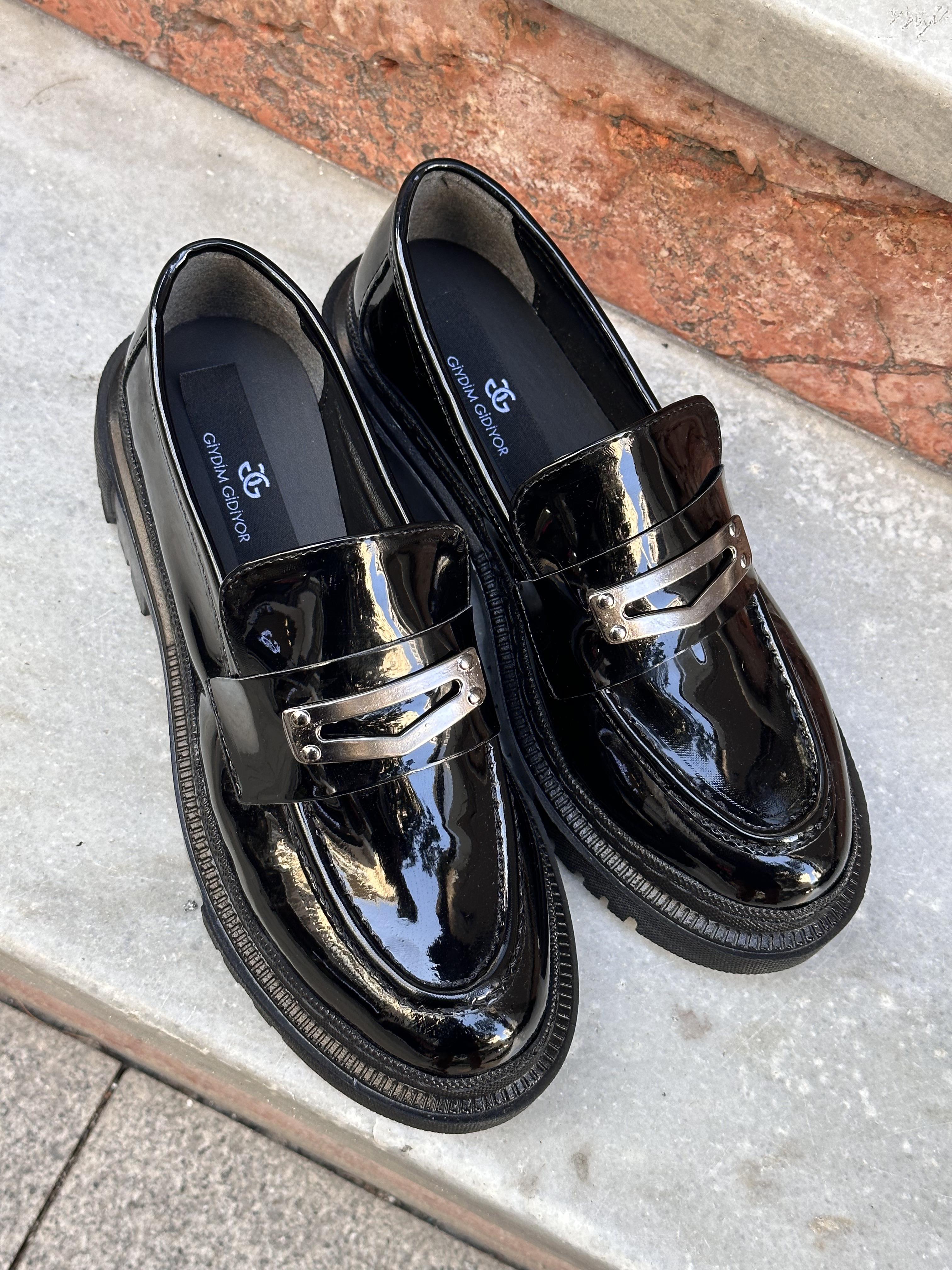 Jordan Loafer Siyah - KADIN AYAKKABI