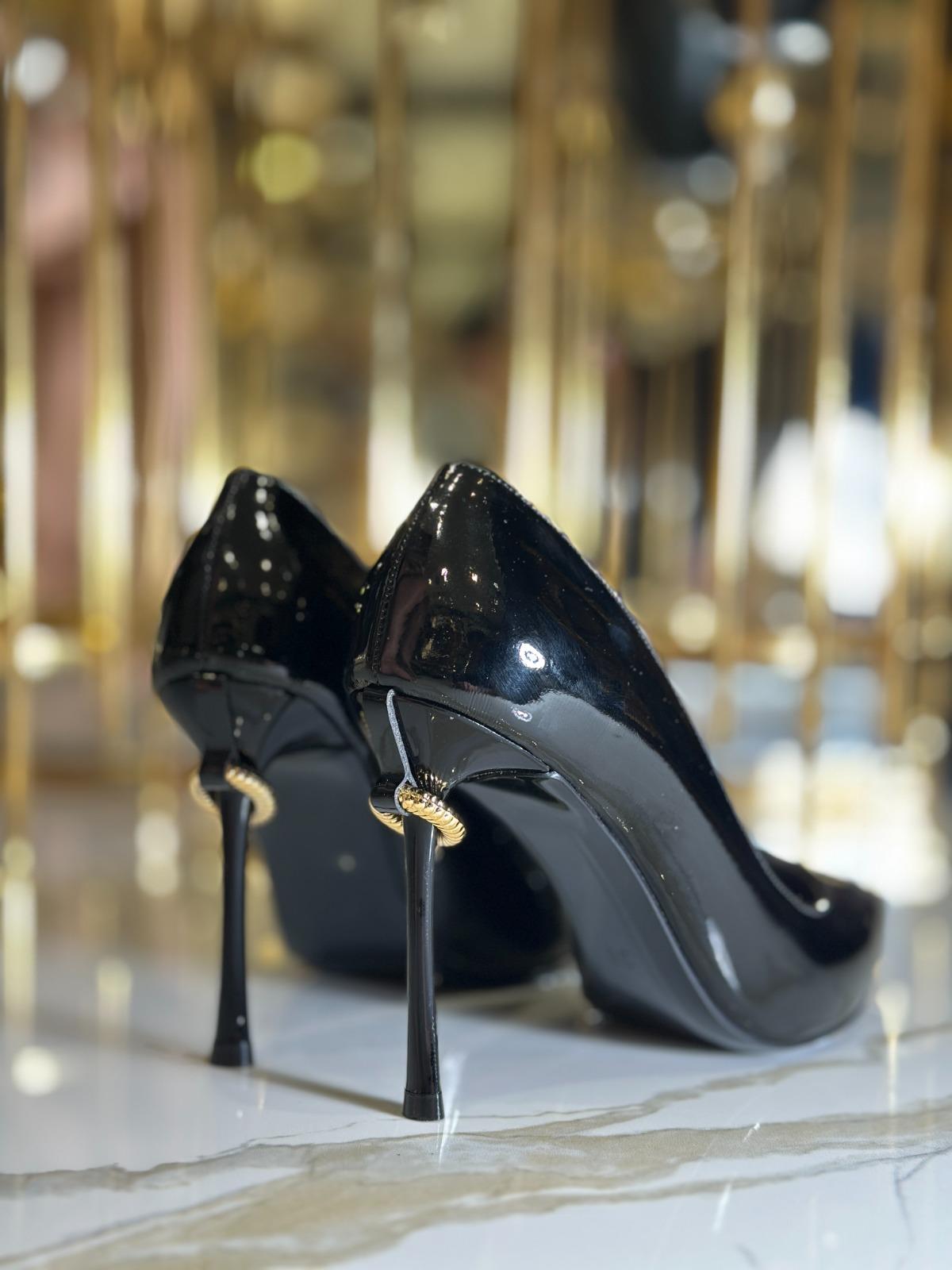 Kokoli Özel Tasarım Stiletto Siyah - WOMAN SHOES