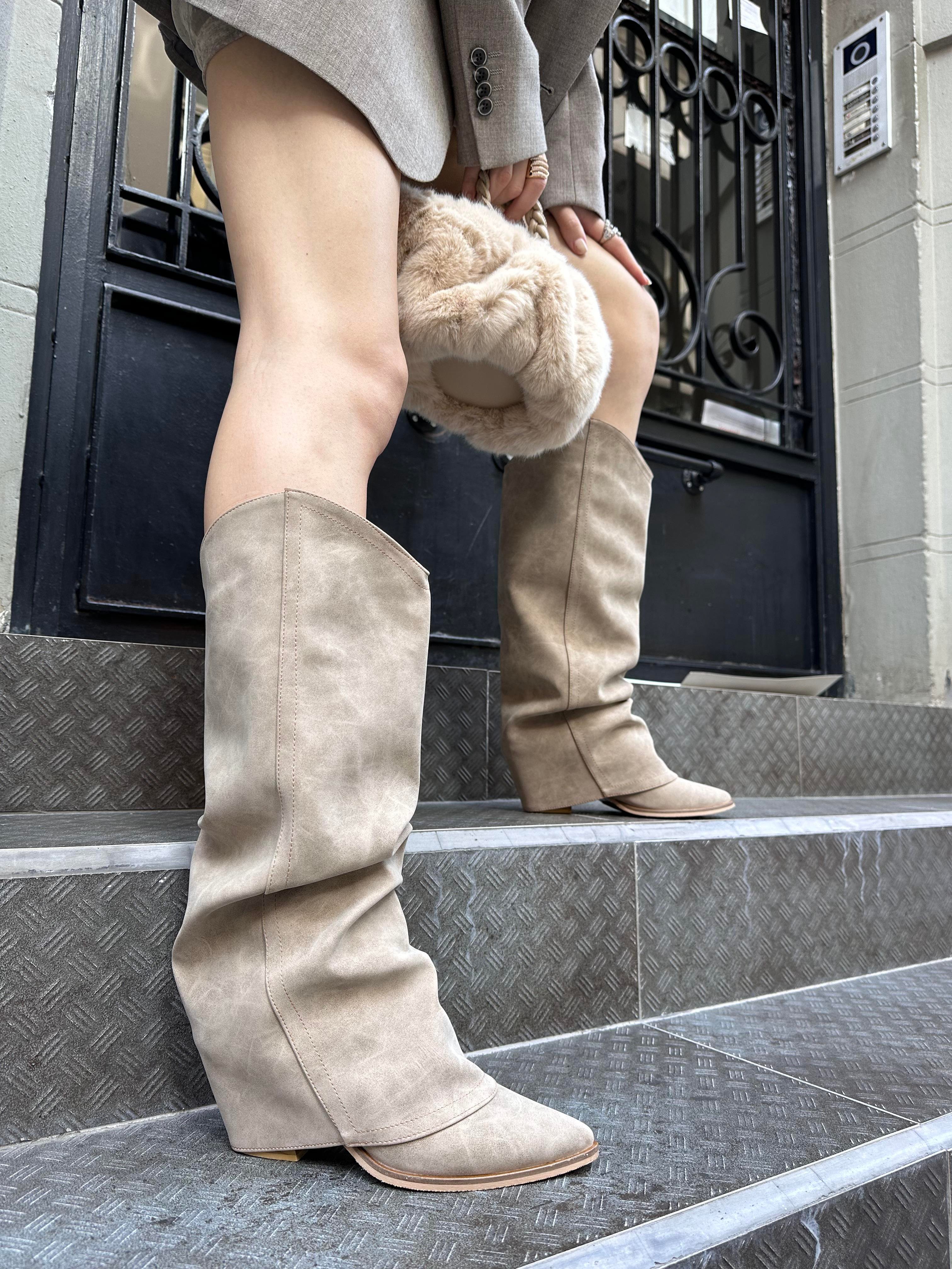 Meara Süet Çizme Bej - WOMAN SHOES