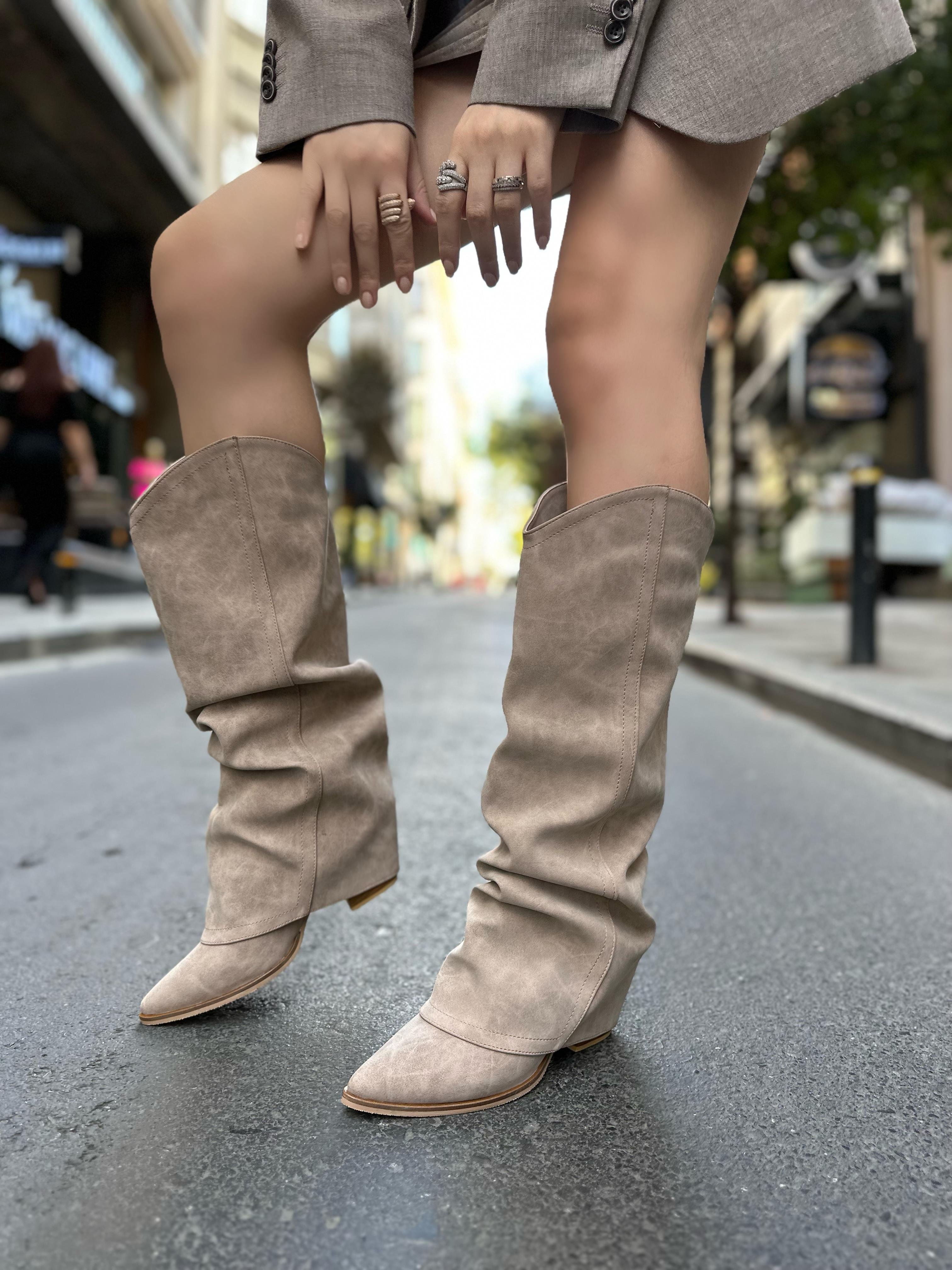 Meara Süet Çizme Bej - WOMAN SHOES