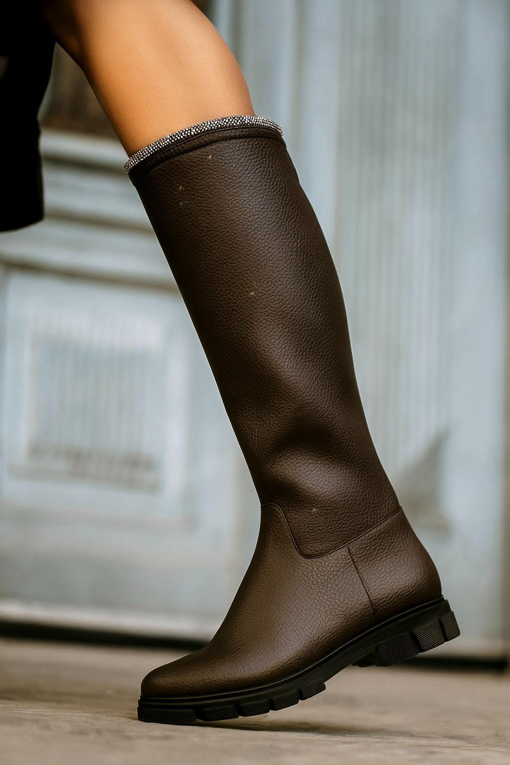 Tuya Diz Üstü Uzun Çizme Kahverengi - Düz Çizme