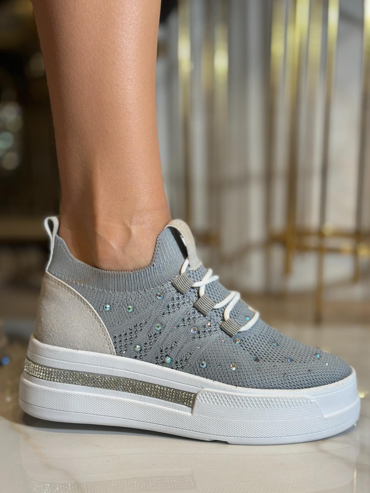 Napol Kristal Taşlı Gizli Topuk Spor Ayakkabı Gri - WOMAN SHOES