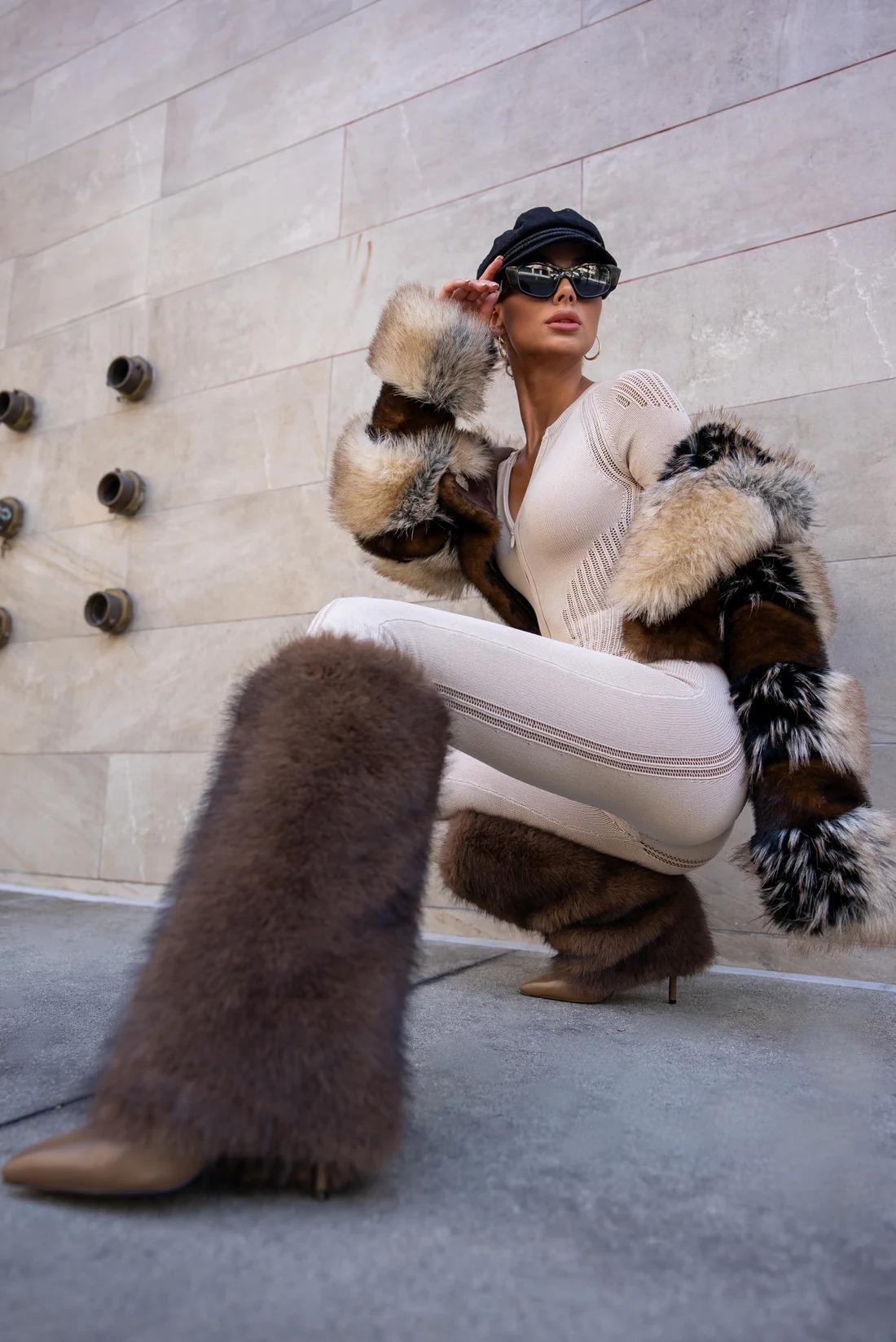 Nery Tüylü Çizme Siyah - LONG BOOTS