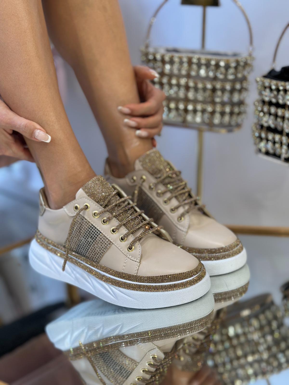 Pille Kristal Taşlı Özel Tasarım Spor Ayakkabı Vizon - WOMAN SHOES