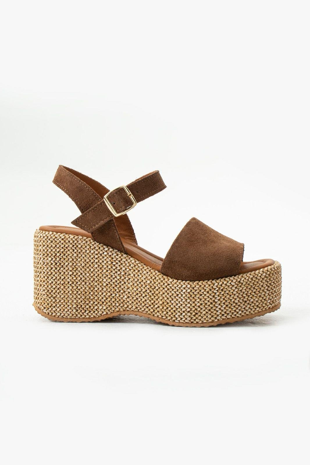 Plaza Süet Deri Dolgu Topuk Hasır Sandalet Kahverengi - WOMAN SHOES