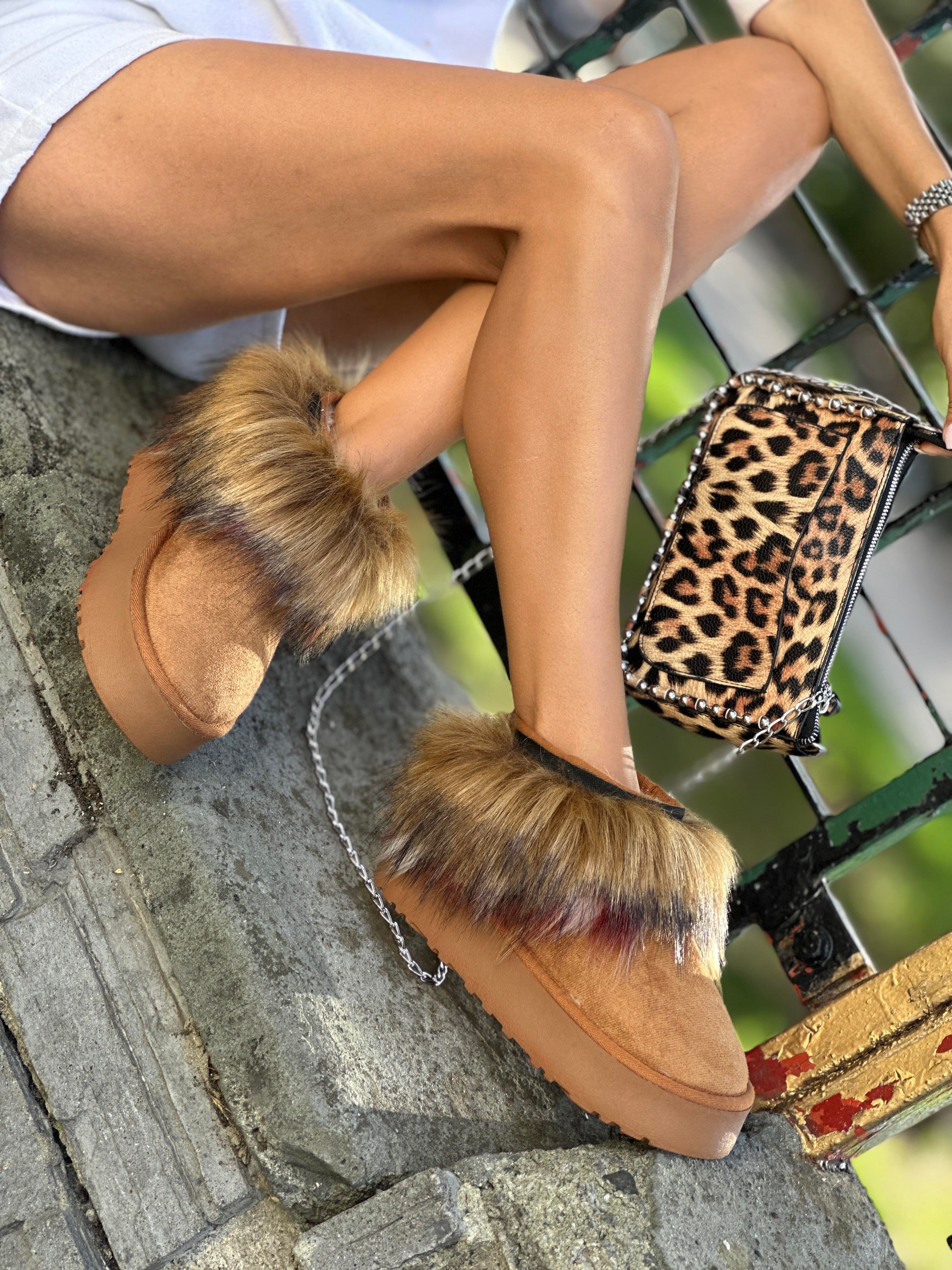 Raya Tüylü Bot Kahverengi - ANKLE BOOTS