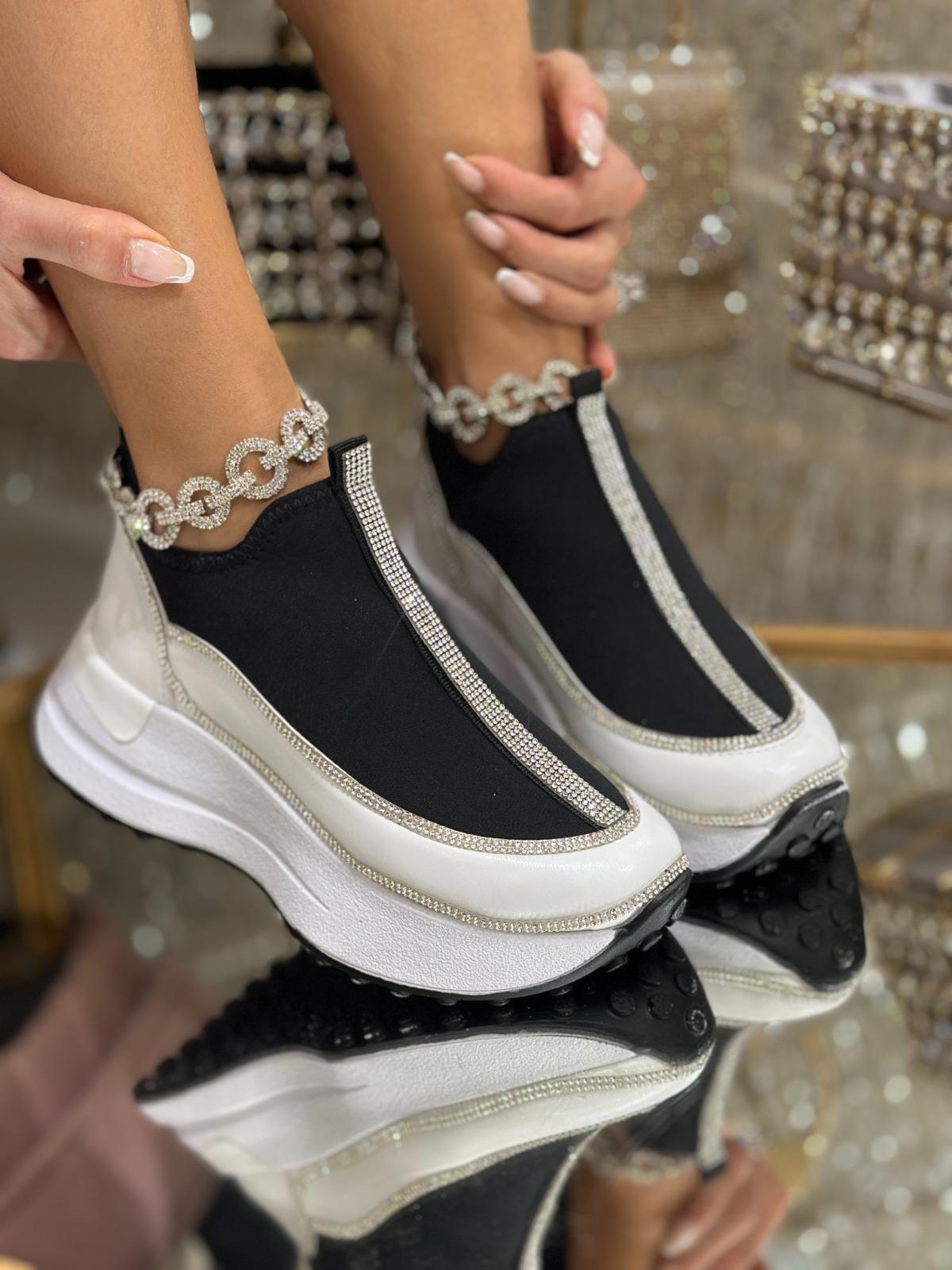 Sagapo Kristal Taşlı Özel Tasarım Spor Ayakkabı Siyah - WOMAN SHOES