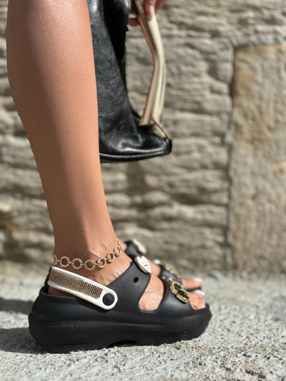 Sumeya Kristal Taşlı Sandalet Siyah - WOMAN SHOES