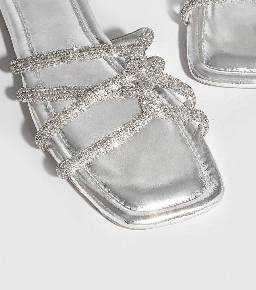 Usaly Kristal Taşlı Terlik Gümüş - KADIN AYAKKABI