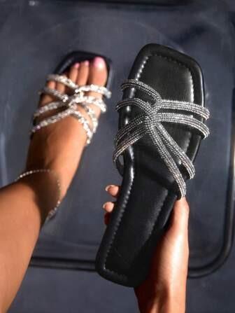 Usaly Kristal Taşlı Terlik Siyah - KADIN AYAKKABI