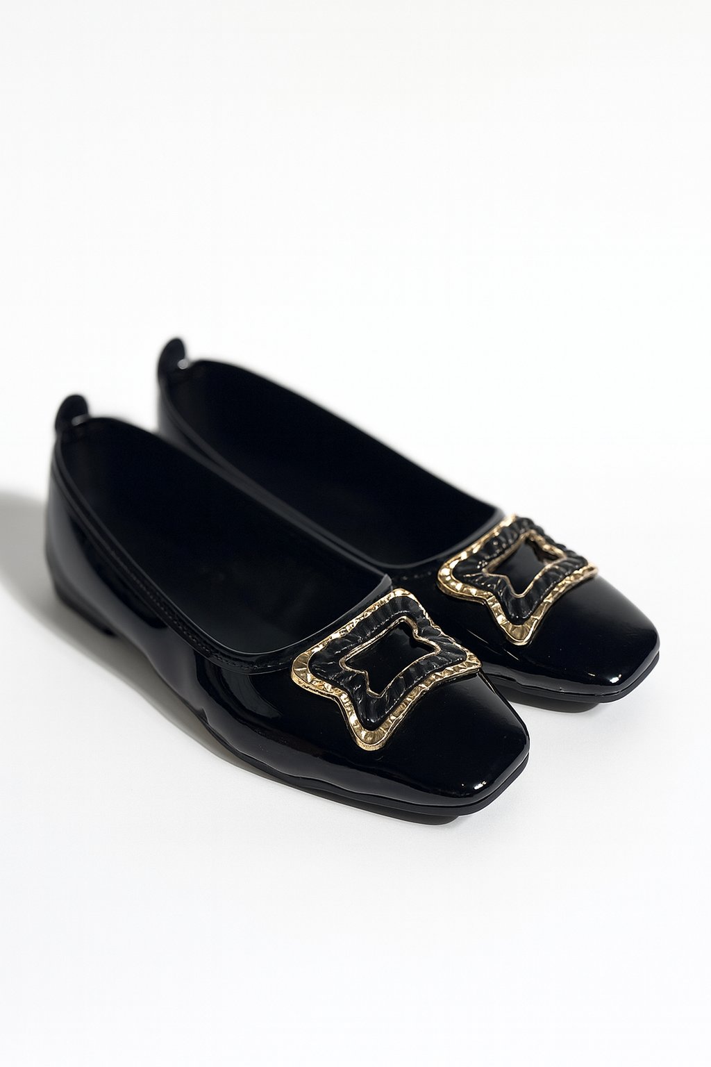 Valment Tokalı Rugan Babet Siyah - KADIN AYAKKABI