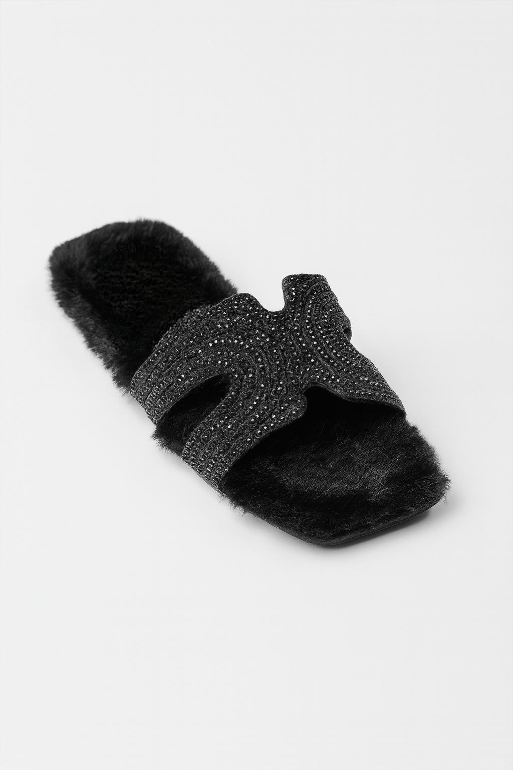 Vety Tüylü Terlik Siyah - 