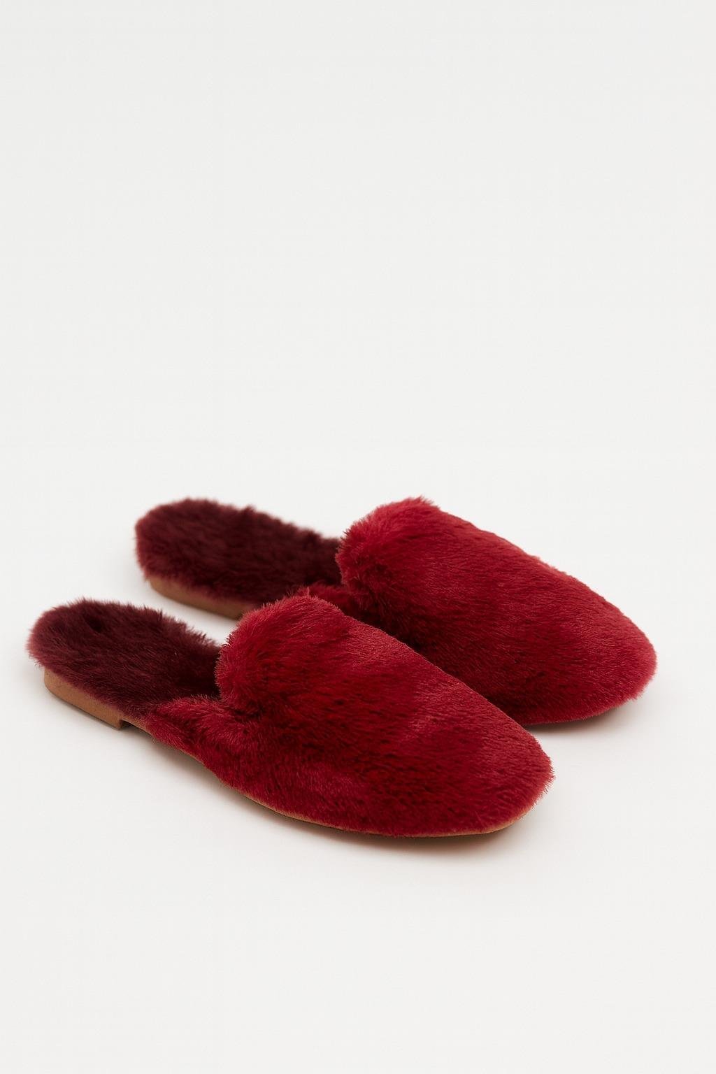 Zola Tüylü Terlik Bordo - KADIN AYAKKABI