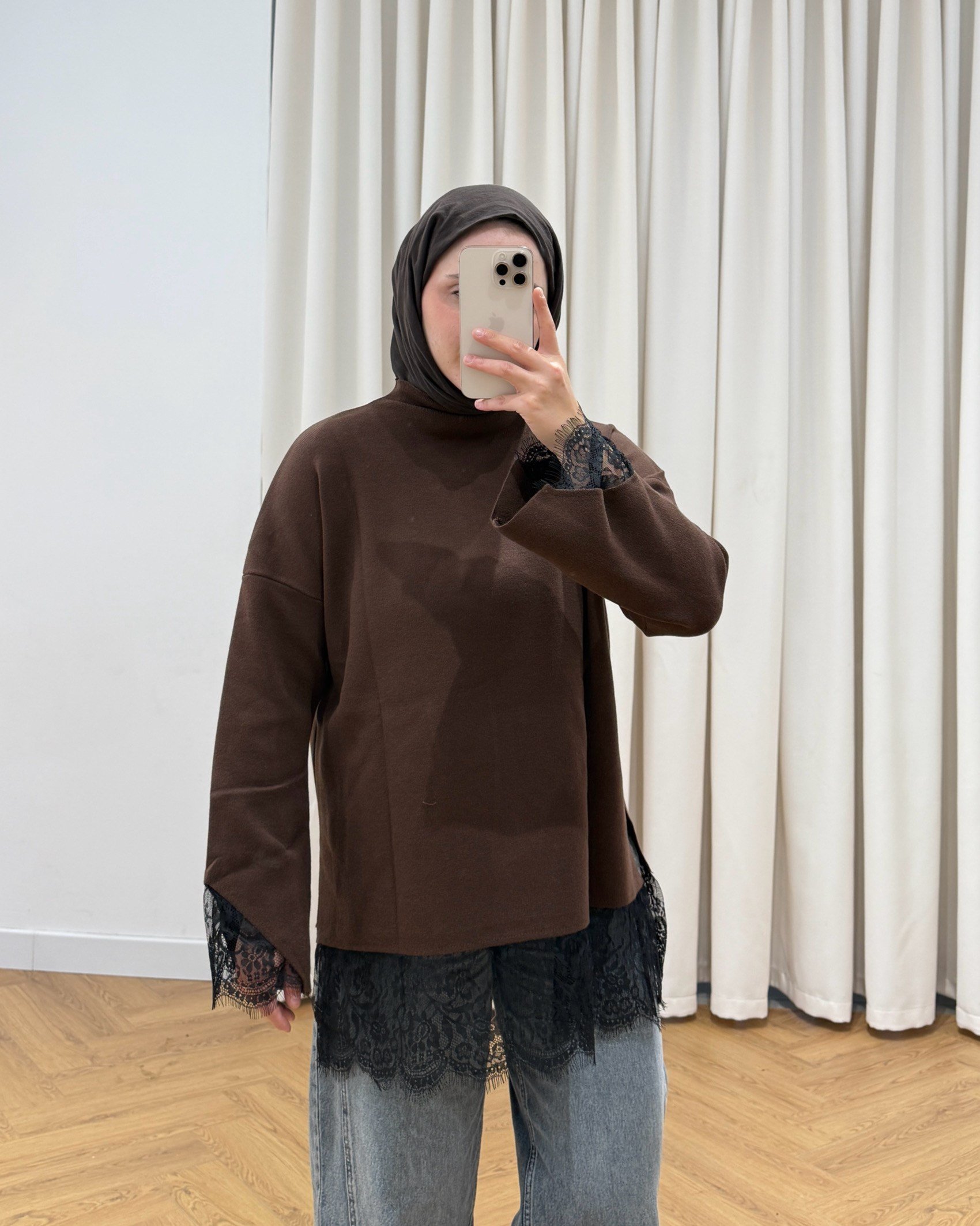 Olive Dantel Detaylı Kahve Örme Triko