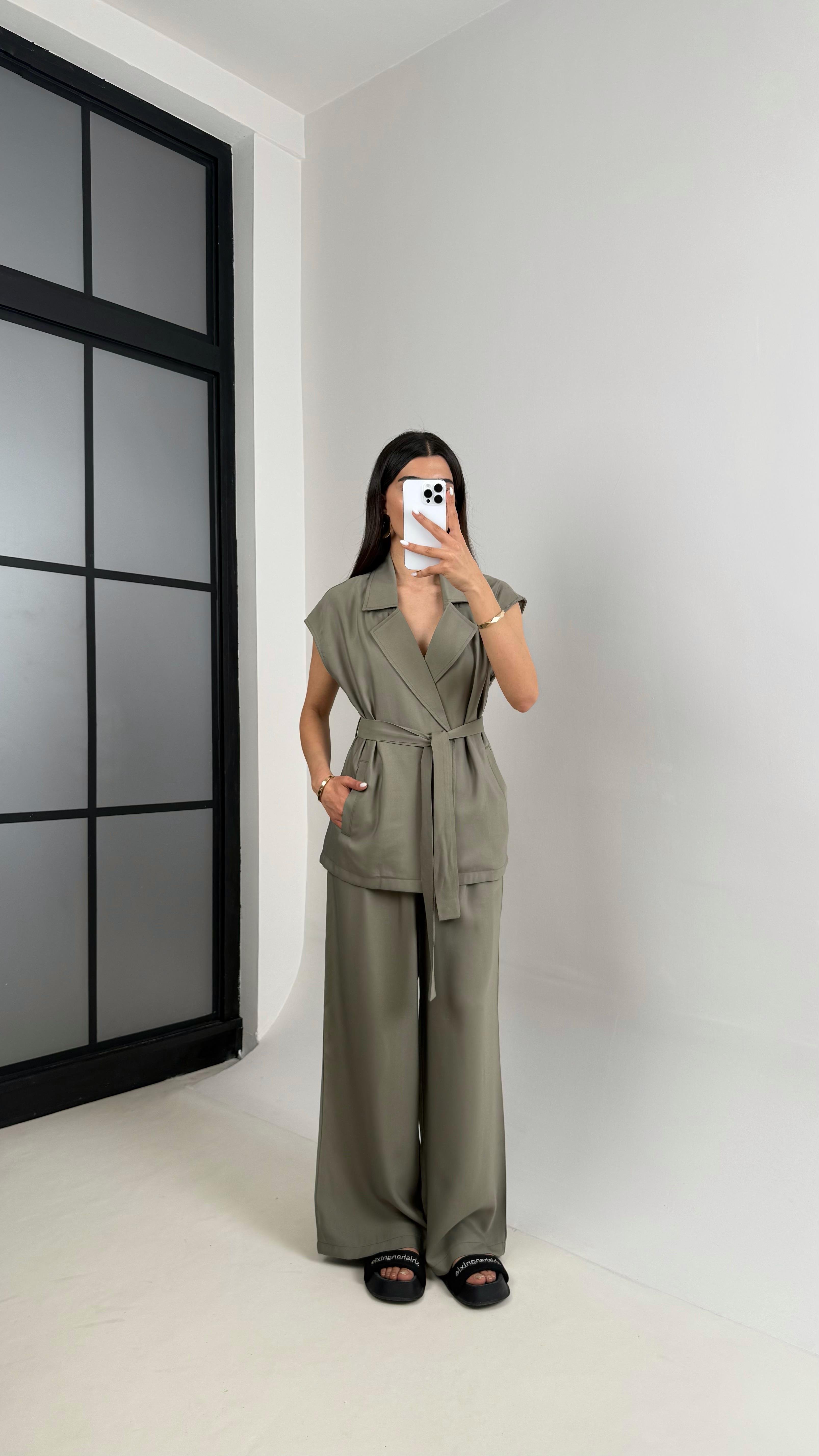 Haki Cepli Kuşaklı Yelek Beli Lastikli Pantolon Tencel Takım Gaus00433GausTAKIMGU1002005