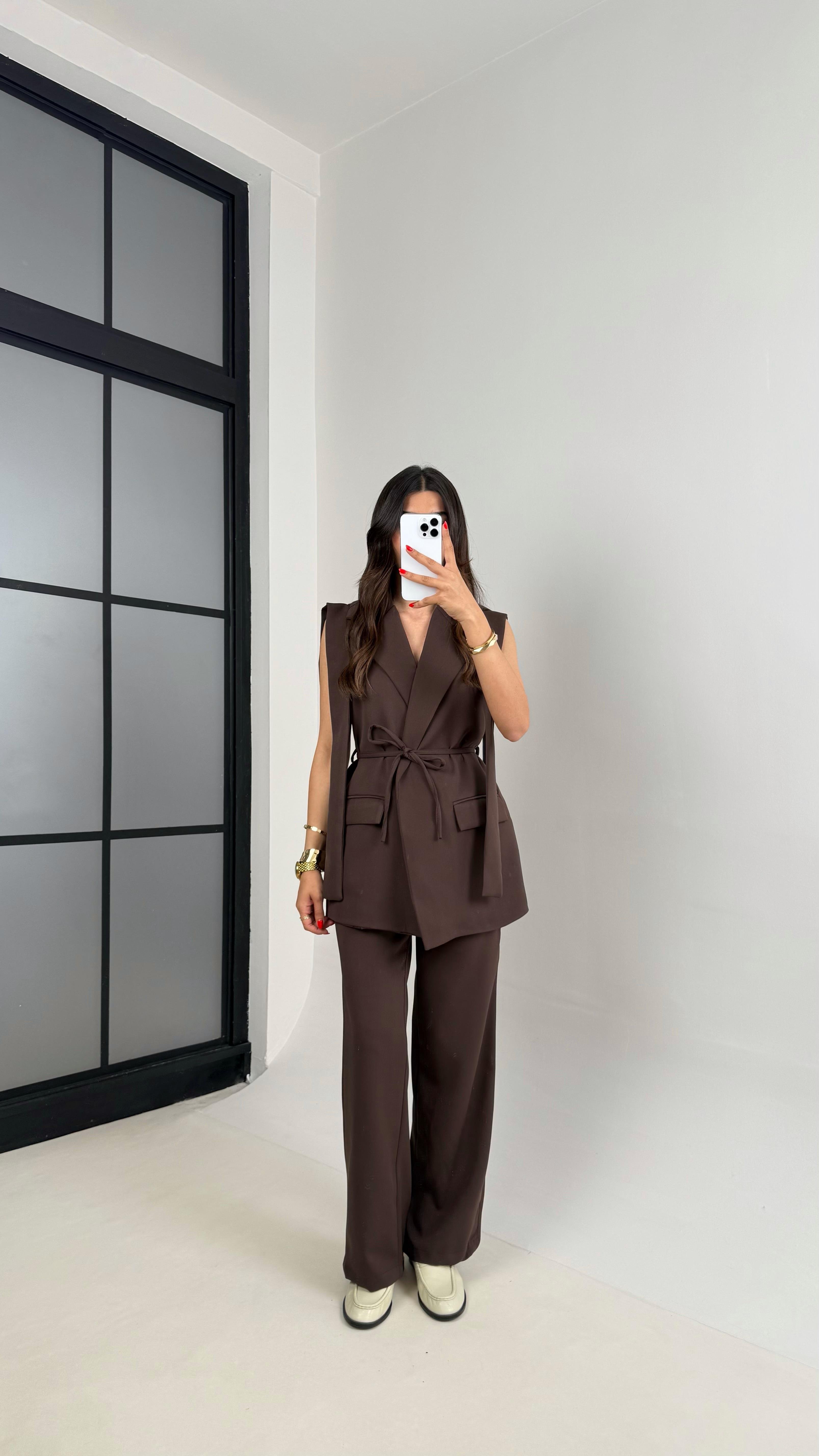 Acı Kahve Omuz Detaylı Kuşaklı Astarlı Yelek Cepli Pantolon Kumaş Takım Gaus00476GausTAKIMGU1002112