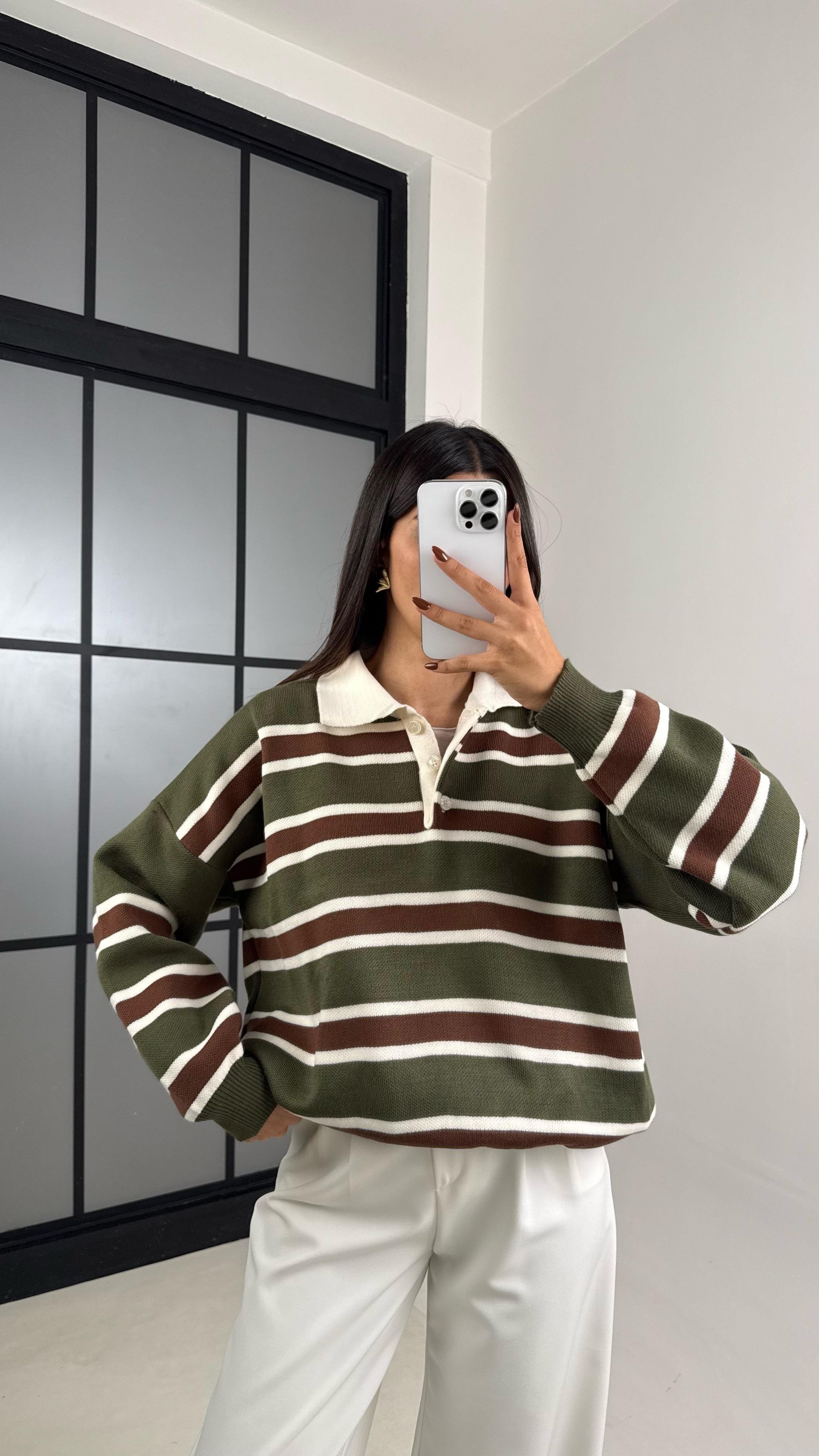 Haki Çizgili Polo Yaka Düğmeli Kazak GAUS-00115GAUS الكنزات GAUS-00115