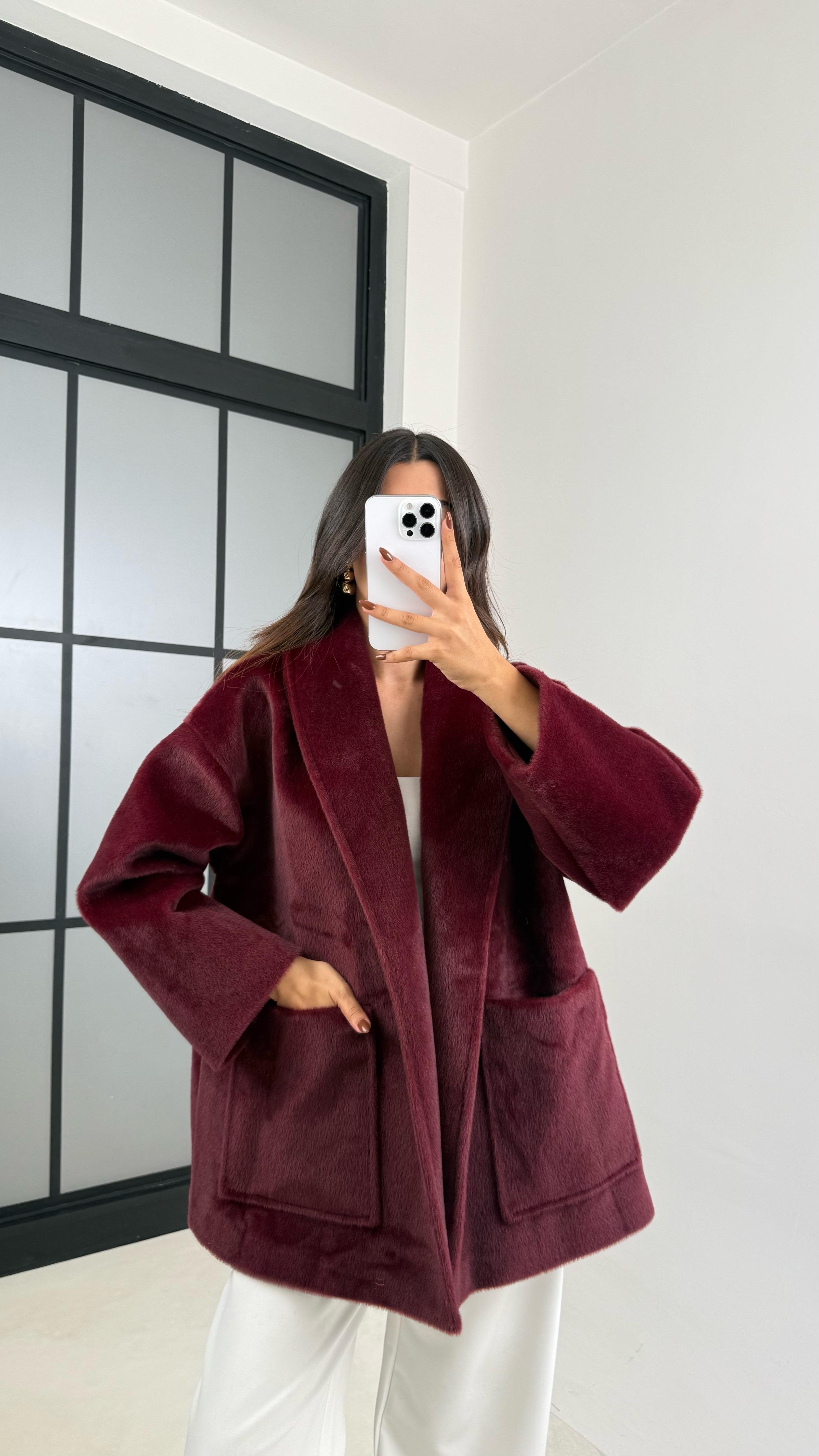 Bordo Kuşaklı Astarlı Peluş Kaban GAUS-00183GAUS السترات  GAUS-00183