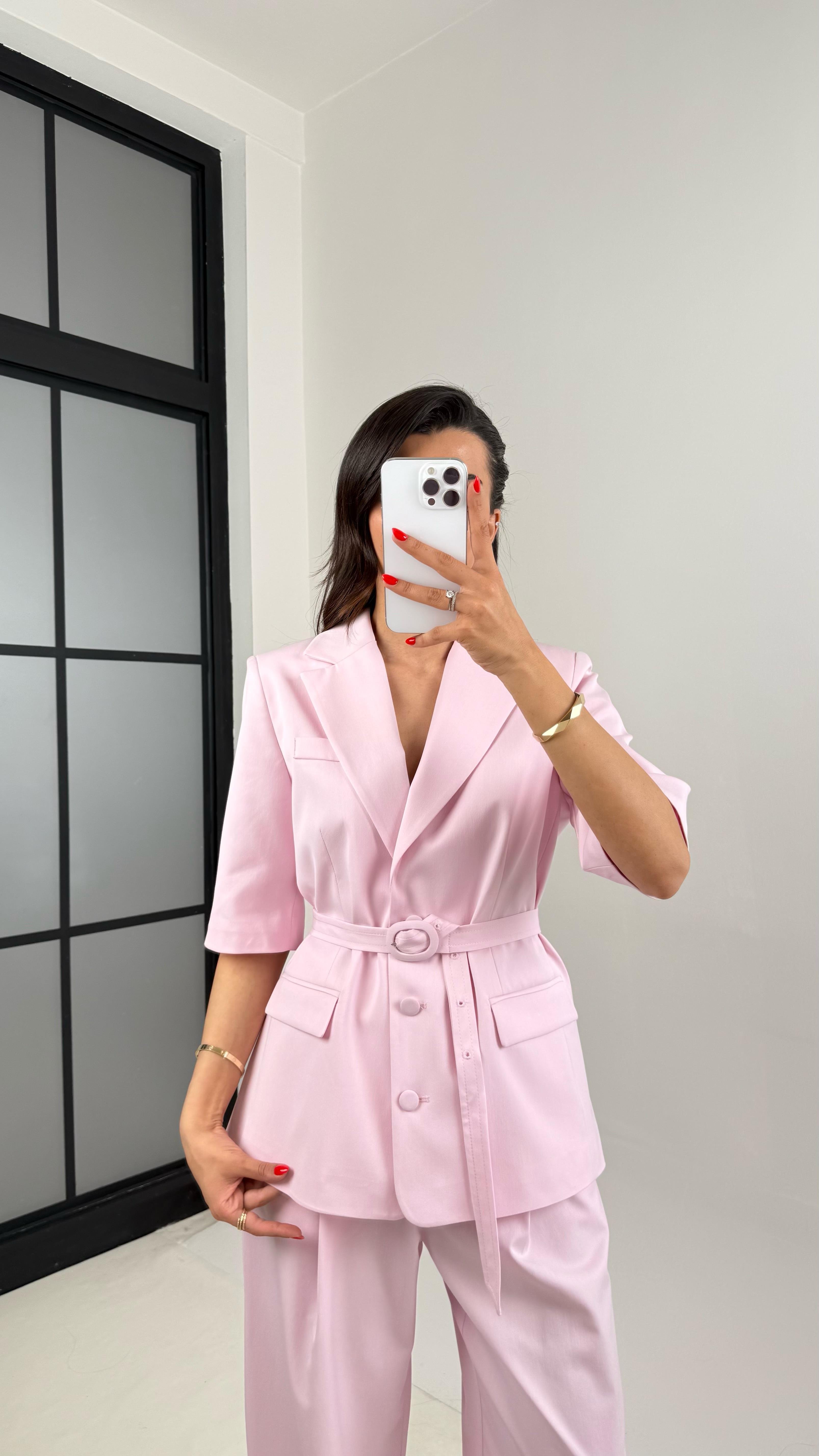 Pembe Yarım Kol Astarlı Vatkalı Kemerli Ceket Pantolon İkili Premium Takım Gaus00453GausTAKIMGU1002059