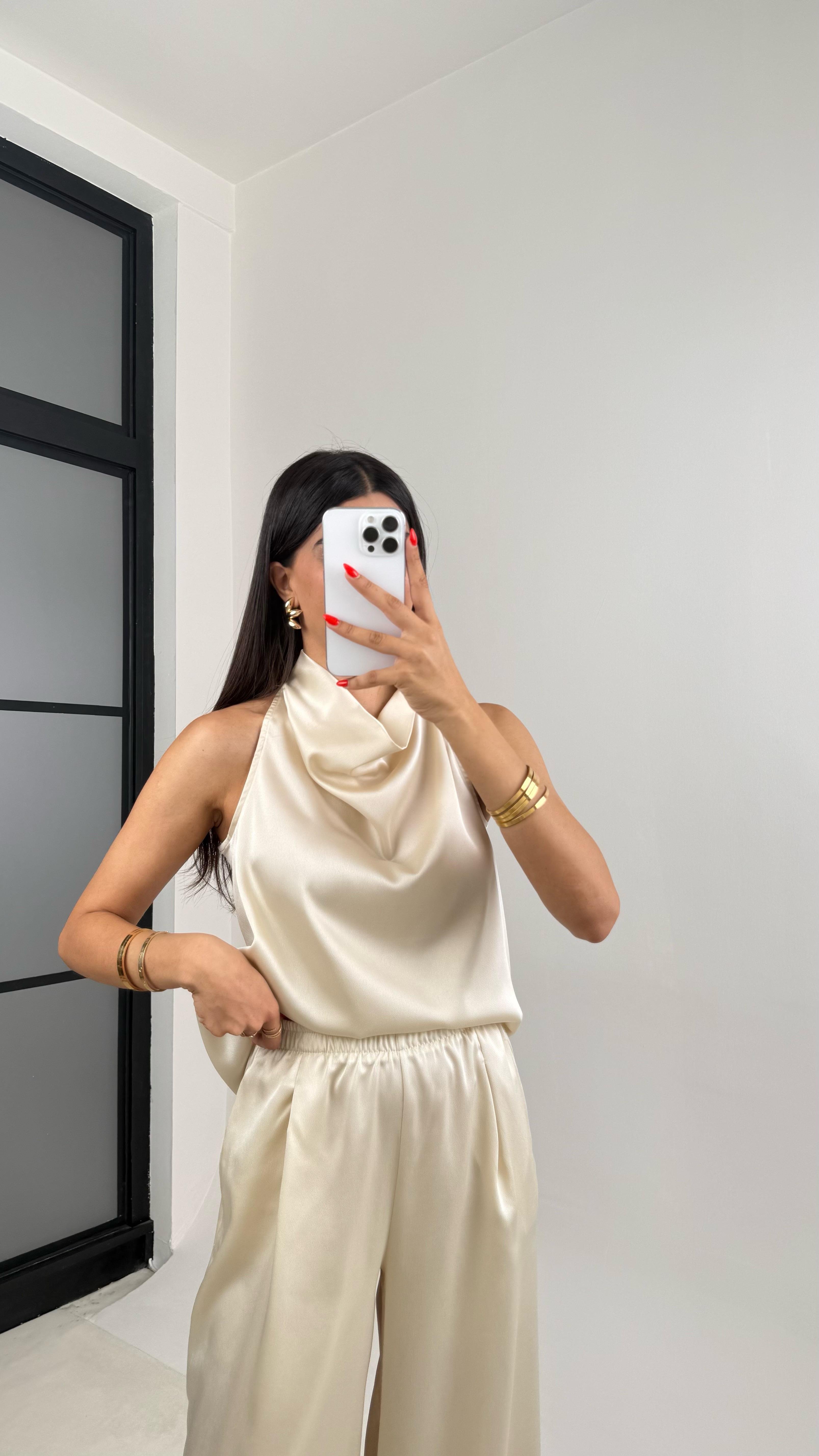 Bej Degaje Yaka Bluz Beli Lastikli Pantolon Saten Takım GAUS-0056GAUSTAKIMGAUS-0056