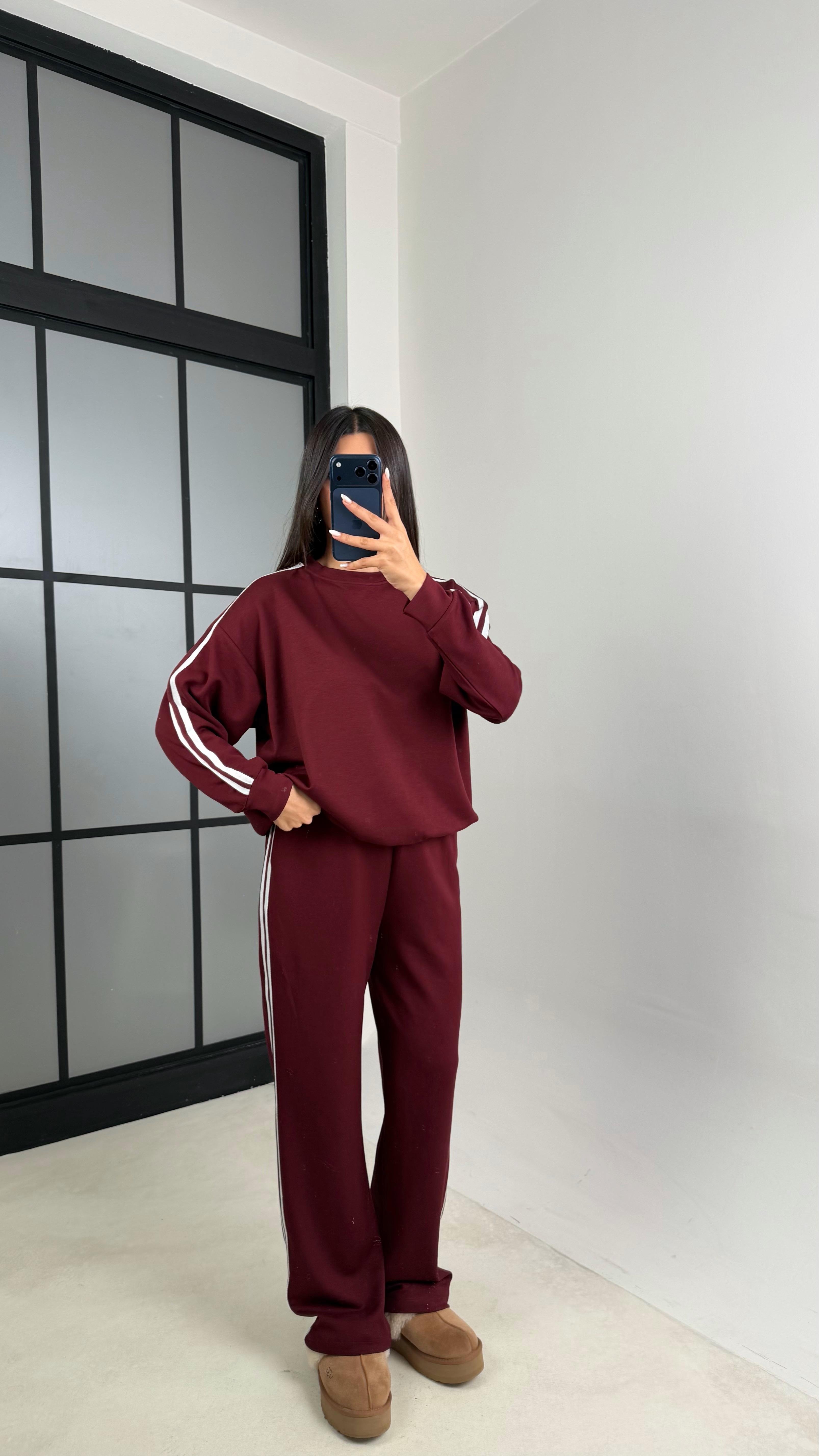 Bordo Şerit Detaylı Sweatshirt Beli Lastikli Eşofman İkili Modal Takım GAUS-00621GAUSTAKIMGAUS-00621