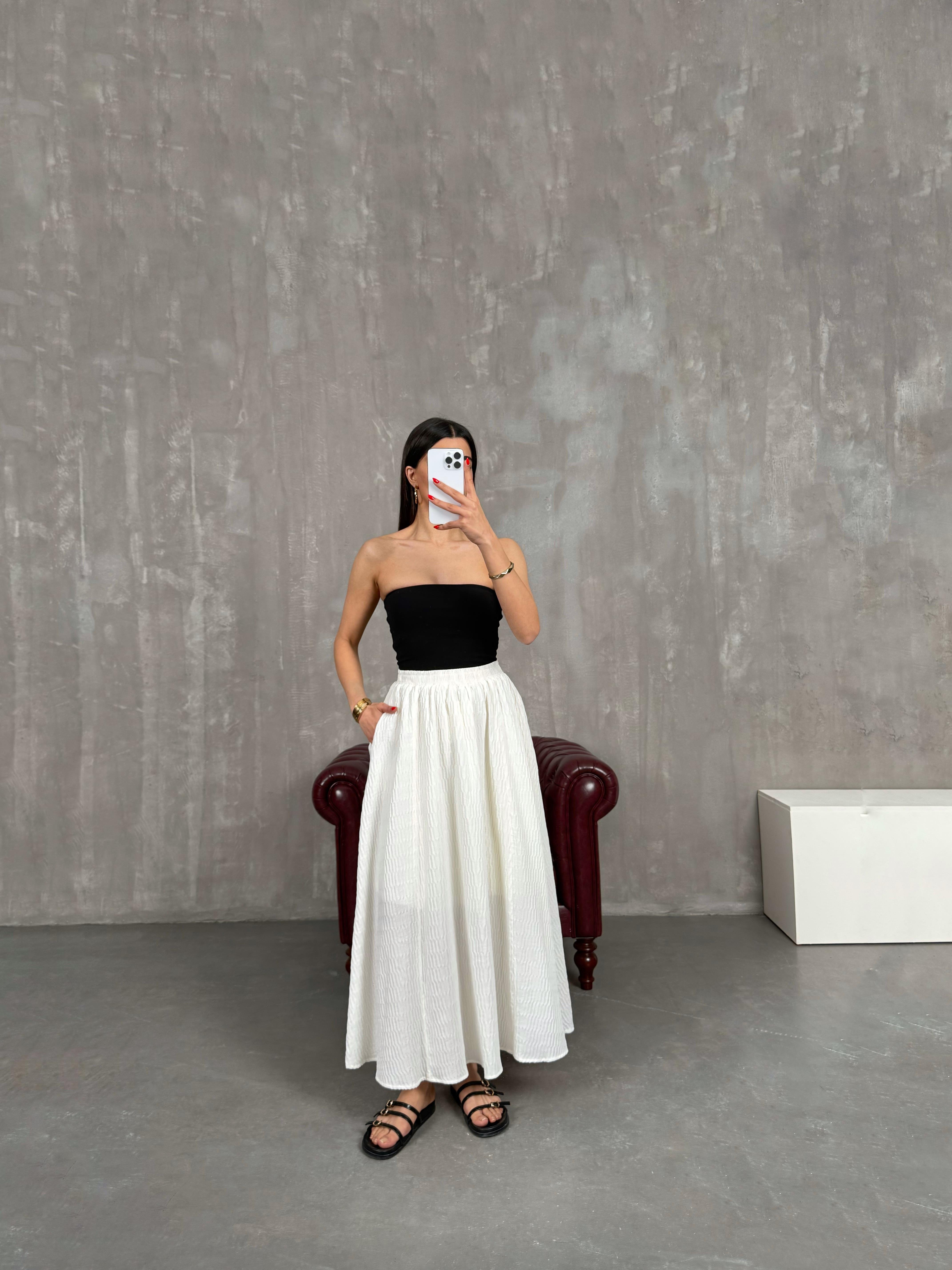 Krem Beli Lastikli Astarlı Büzgü Detaylı Etek Gaus00196GausETEKGU1001460