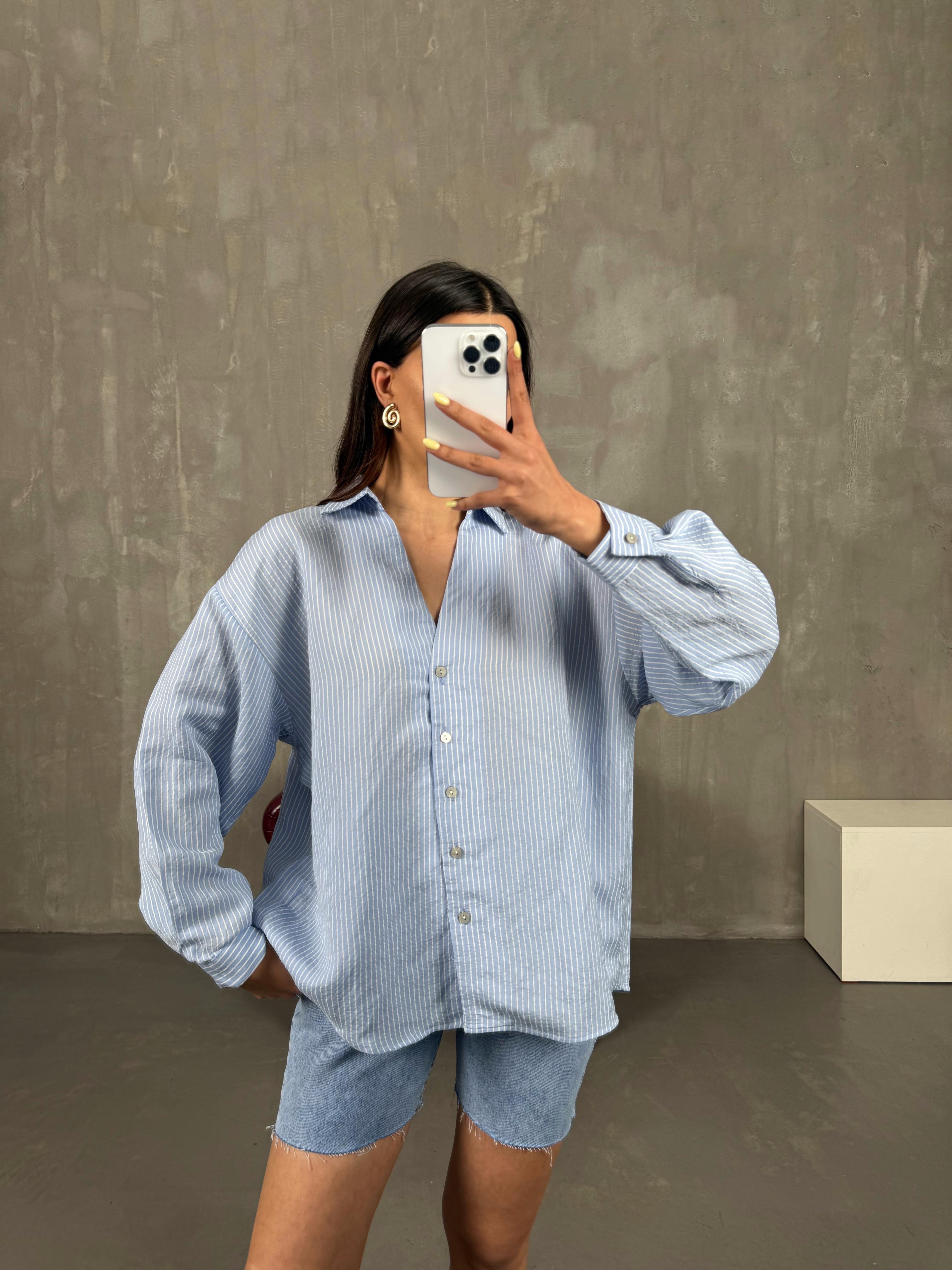 Mavi Çizgili V Yaka Salaş Gömlek Gaus00145GausGÖMLEKGU1001338