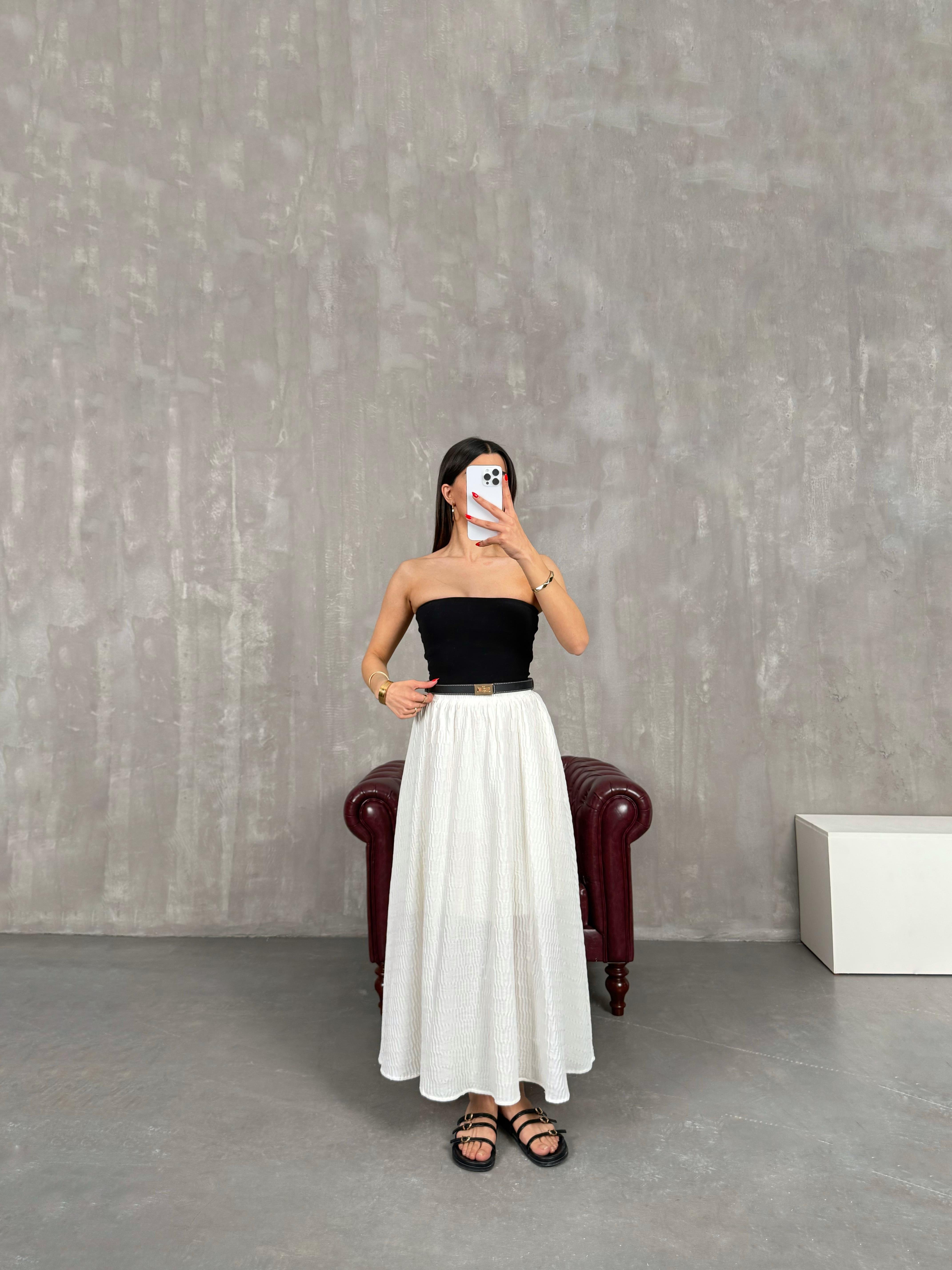 Krem Beli Lastikli Astarlı Büzgü Detaylı Etek Gaus00196GausETEKGU1001460