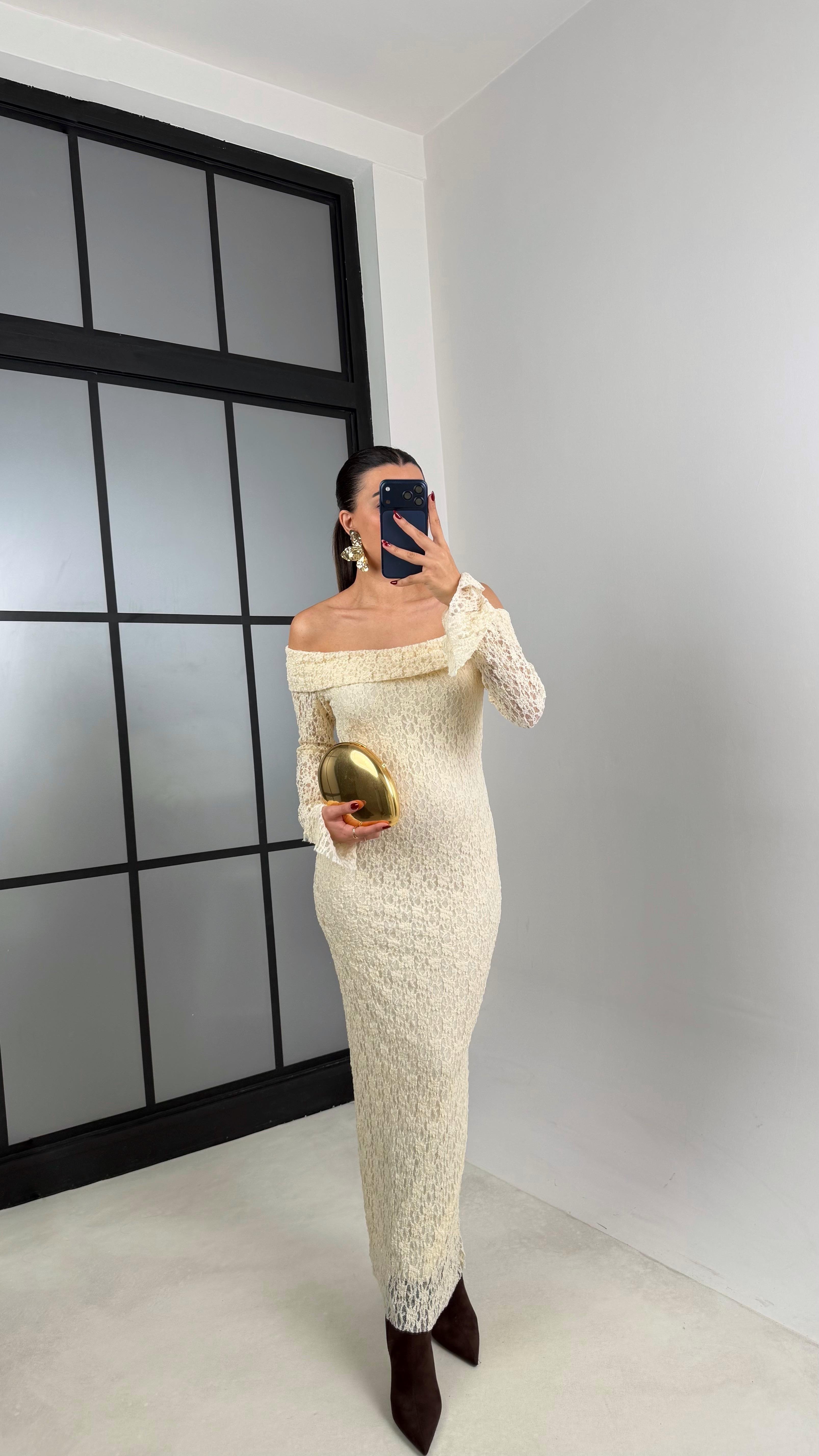 Krem Madonna Yaka Dantelli Astarlı Elbise GAUS-00664GAUSELBİSEGAUS-00664