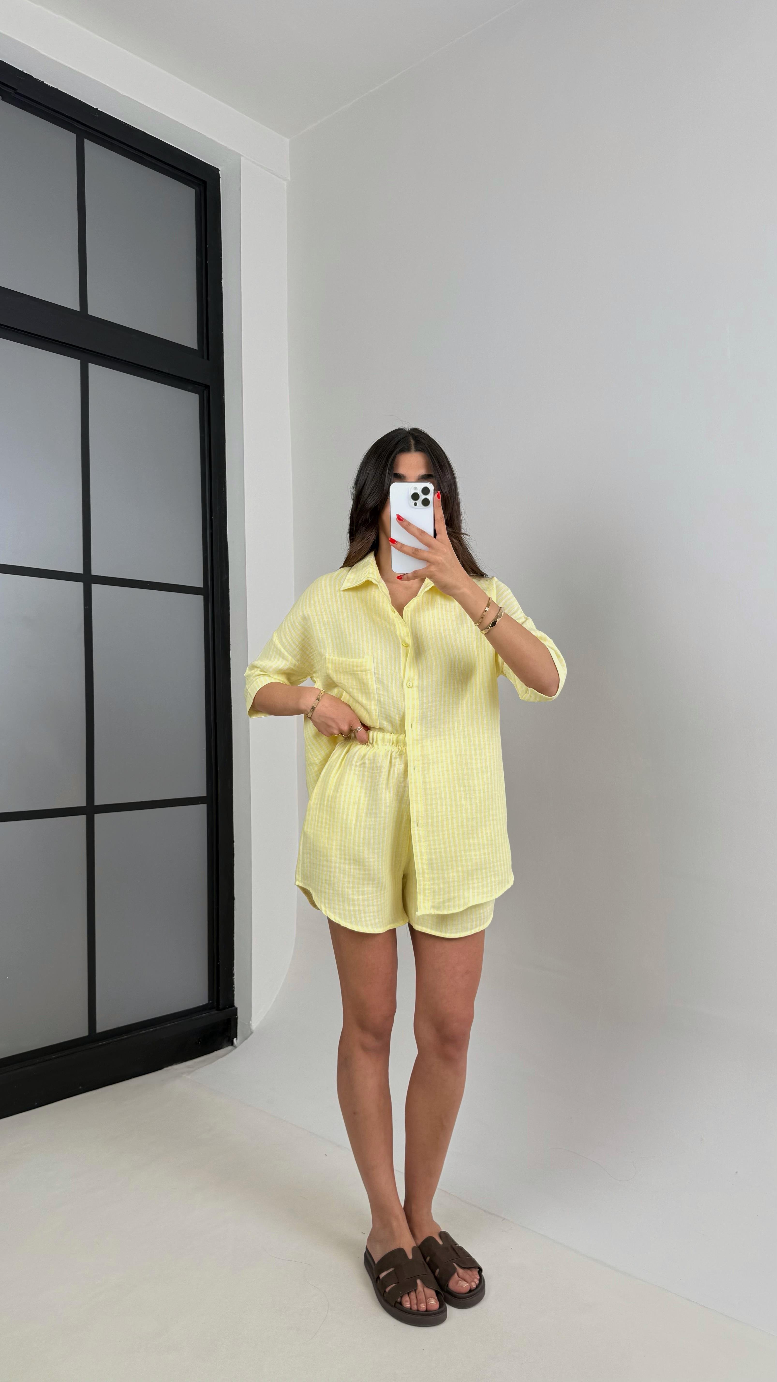 Sarı Beyaz Şeritli Cep Detaylı Gömlek Şortlu Müslin Takım Gaus00491GausTAKIMGU1002155