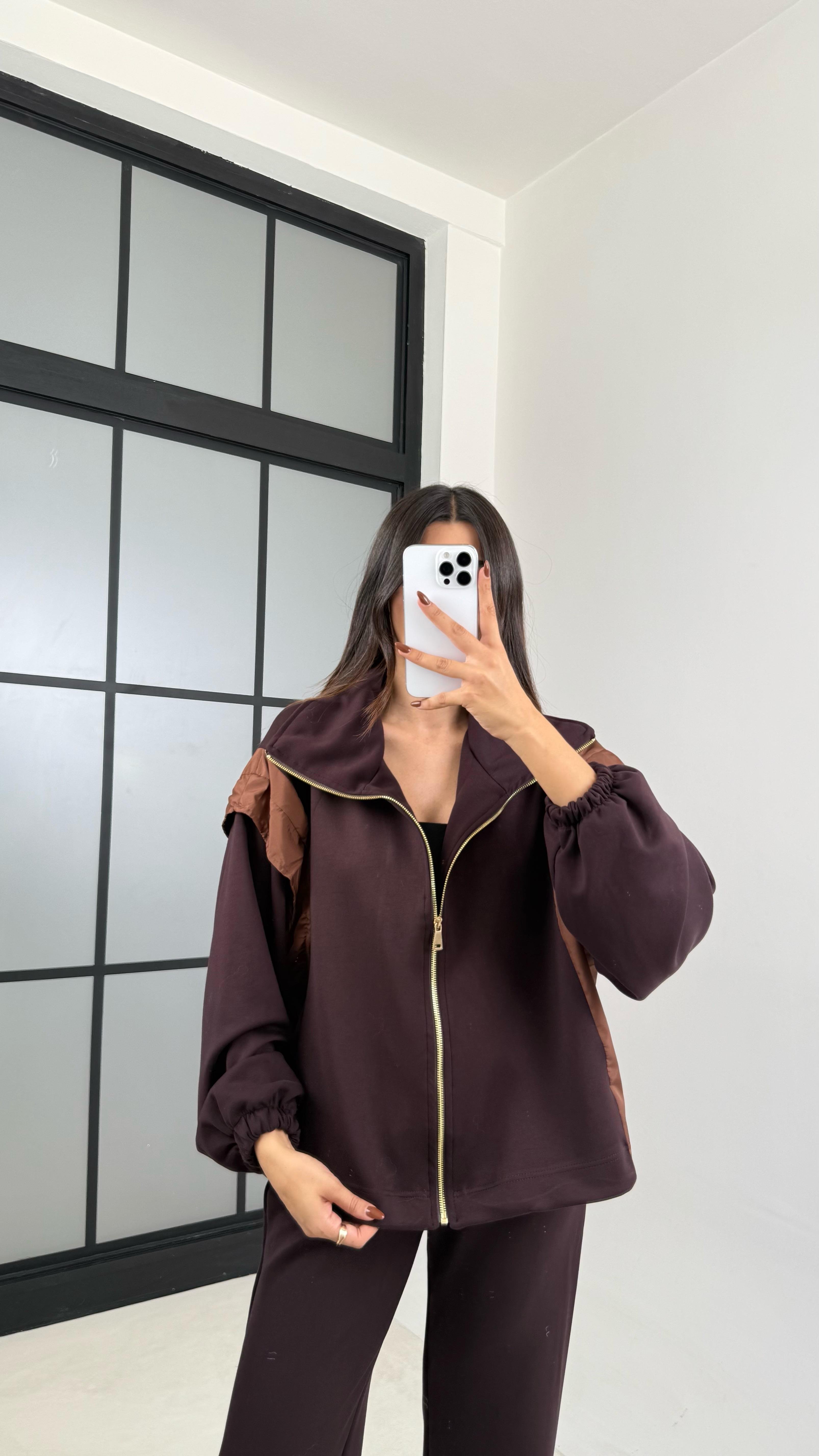 Kahve Paraşüt Kumaş Detaylı Hırka Pantolon İkili Modal Kumaş Takım GAUS-00209GAUSTAKIMGAUS-00209