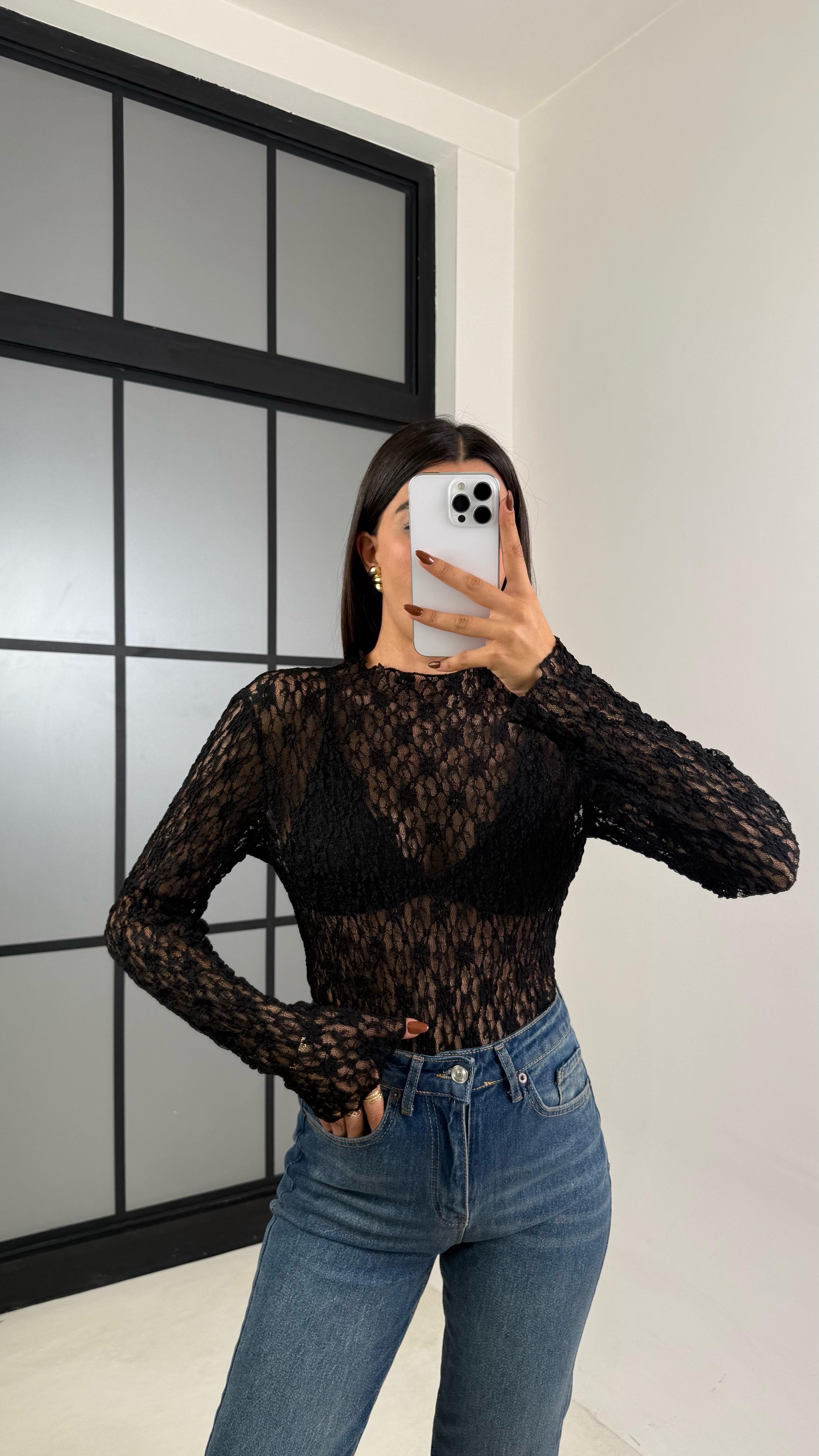 Siyah Dantelli Transparan Uzun Kol Bluz GAUS-00172GAUSالبلوزات GAUS-00172